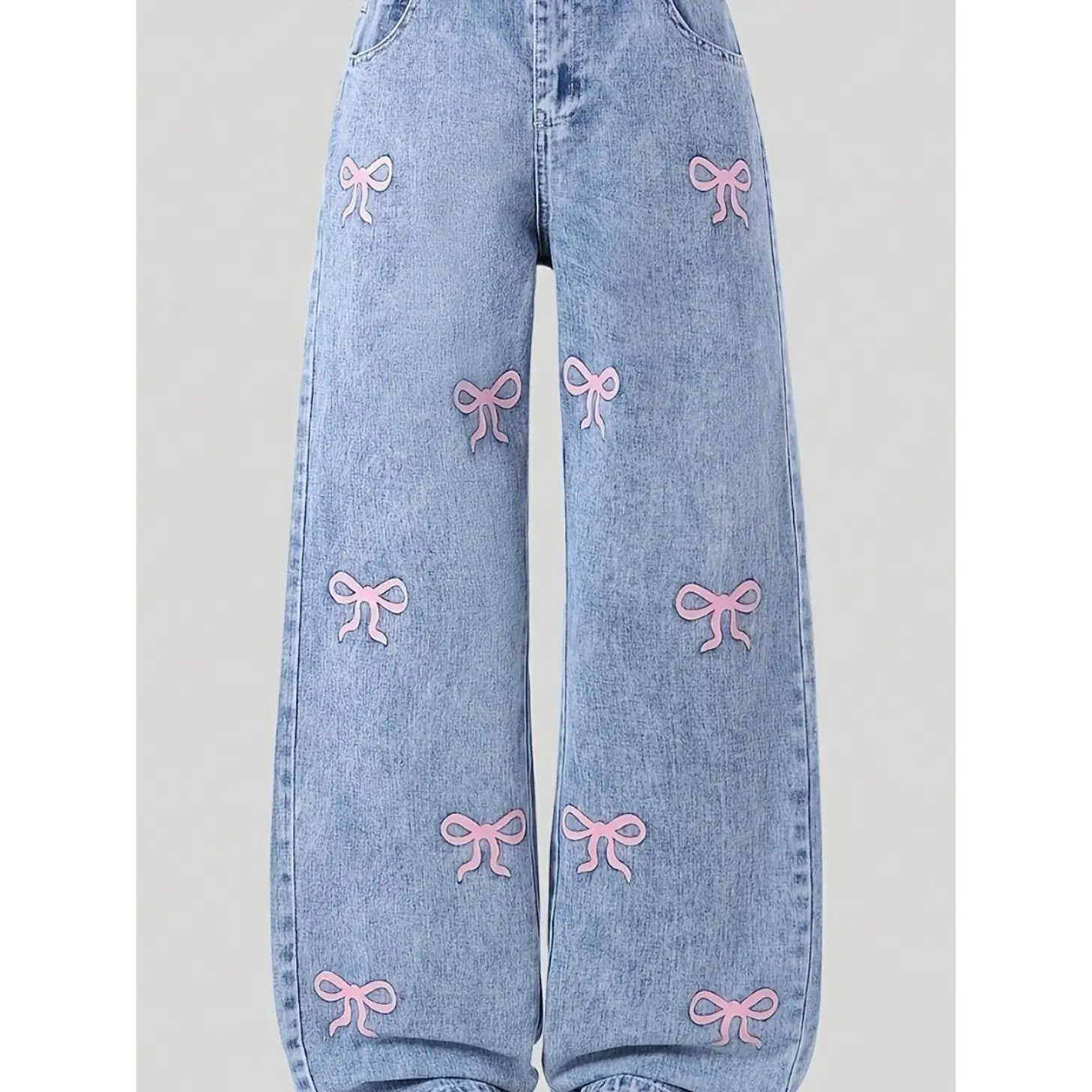 Girls' Jeans in Light Blue Washed Denim with Pink Bow Pattern, Sweet and Cute, Exuding Innocent Charm. Comfortable and Breathable, Suitable for All Seasons. Elastic Waistband for Easy Adjustment, Fits Children Aged 5-15. Perfect for Casual Daily Wear
