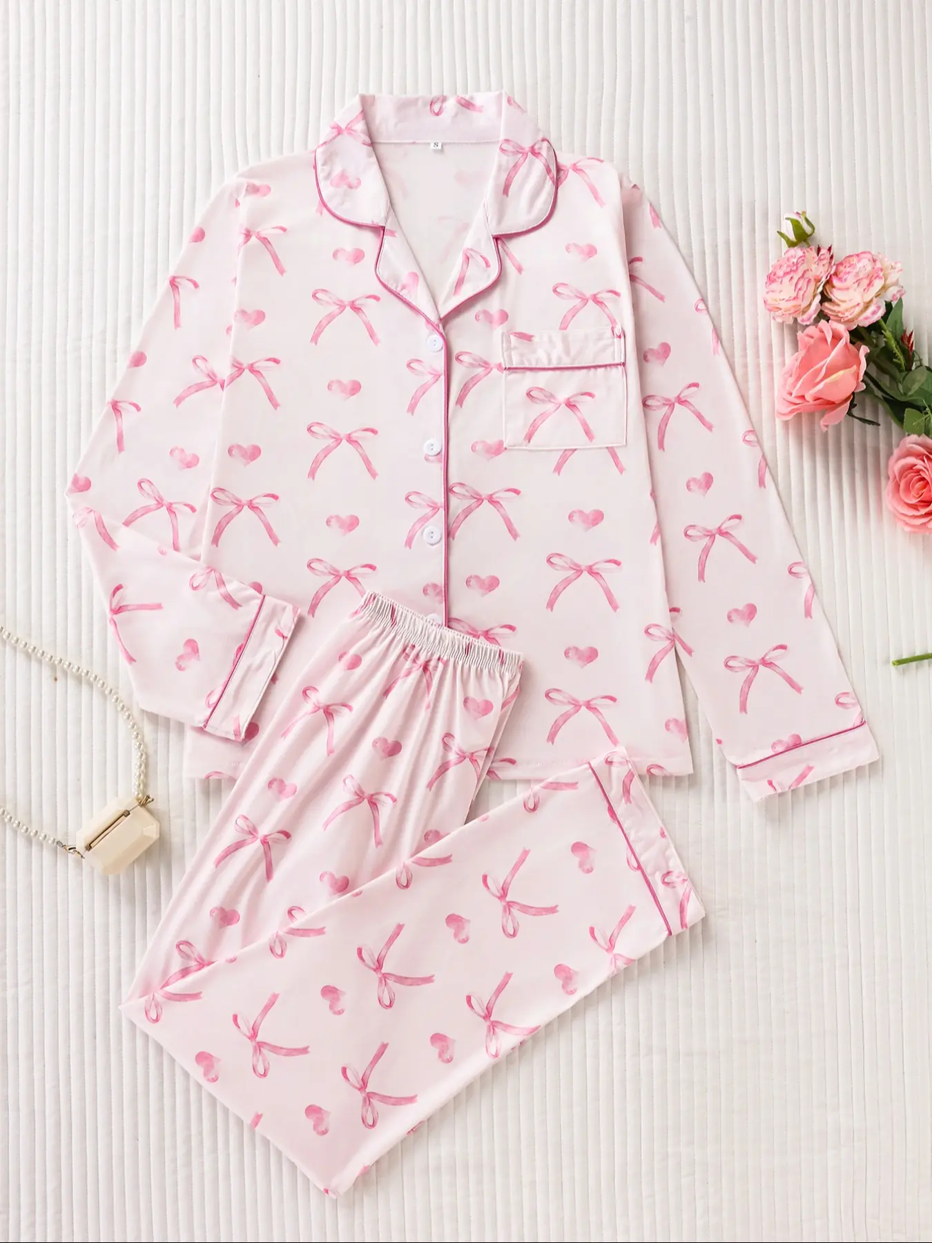 Sweet Bow Heart Print Two-Piece Womens Sleepwear, Pyjamas, Soft Skin-Friendly Fabric Long Sleeve Button Top and Pants Set, Cute Cozy Pajama Set for All Seasons