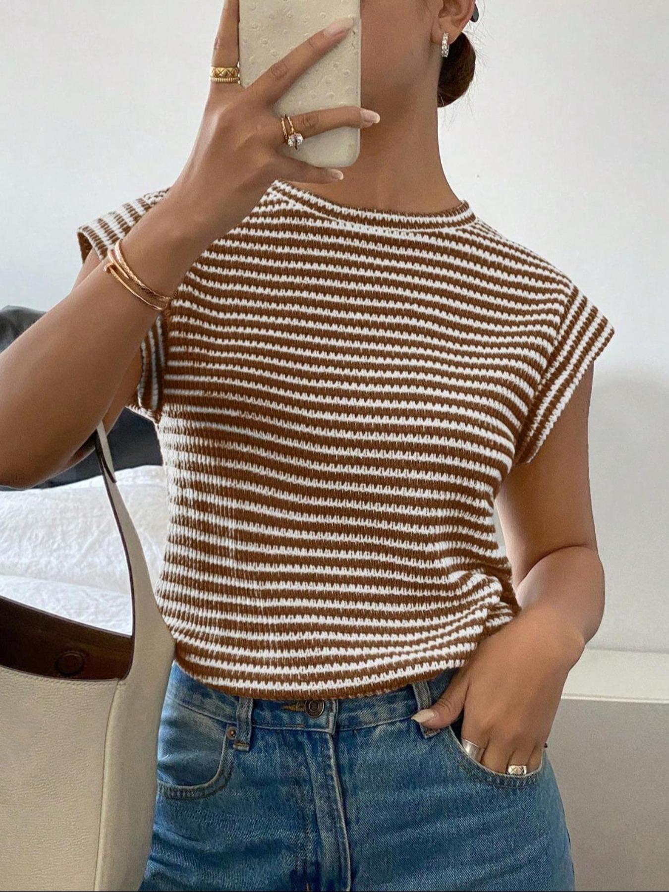 Women's Striped Print Crew Neck Tee, Casual Slim-fitting Cap Sleeve T-shirt, Ladies Summer Clothes for Daily Wear, Top, Womenswear