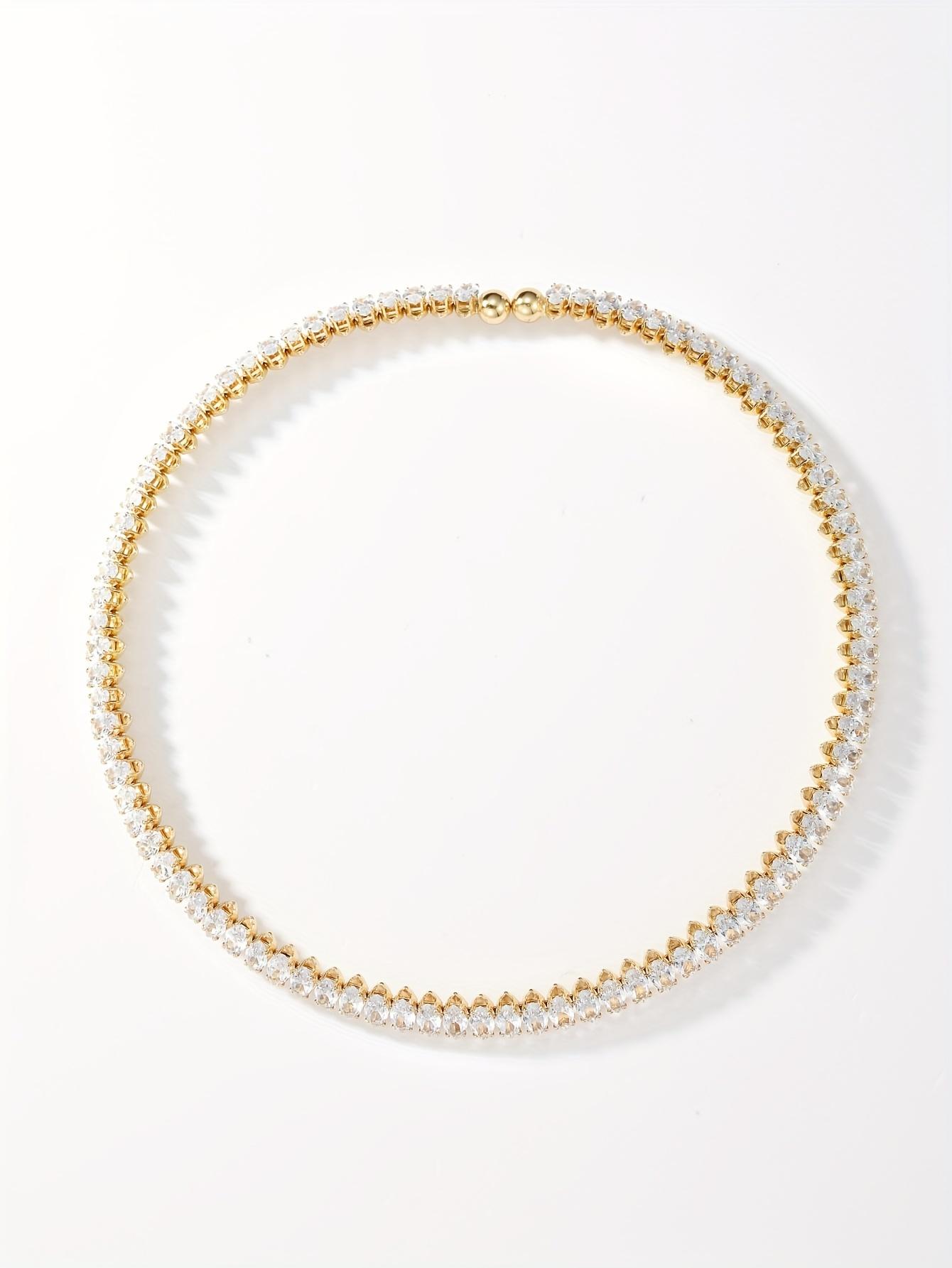 Women's Interlocking Rings Necklace - Features a luxurious copper chain with a transparent synthetic zirconia effect, paired with gold interlocking rings, suitable for weddings/parties/daily wear, comfortable and durable women's jewelry cross men's link