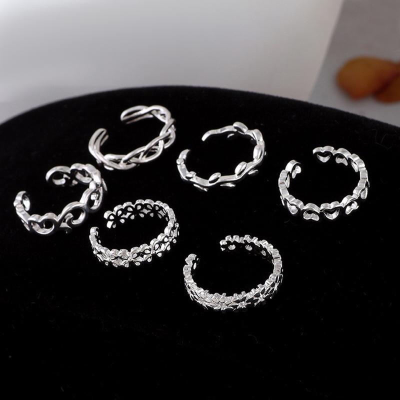 Toe Rings Set for Women - 6 Pcs Stackable Open Toe Ring Adjustable Vintage Knuckle Ring Bohemian Summer Beach Foot Tail Rings