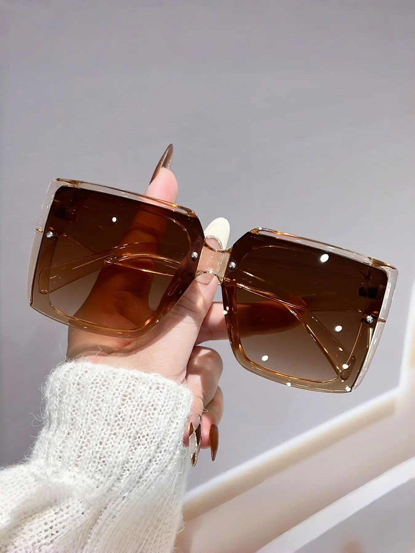 Women's Chunky Frame Sunglasses, Transparent Blue Oversized Square Frame with Dark Gradient Lenses, Bold Fashion Shades for Travel Photos, Daytime Driving, Concerts, Parties and Everyday Styling