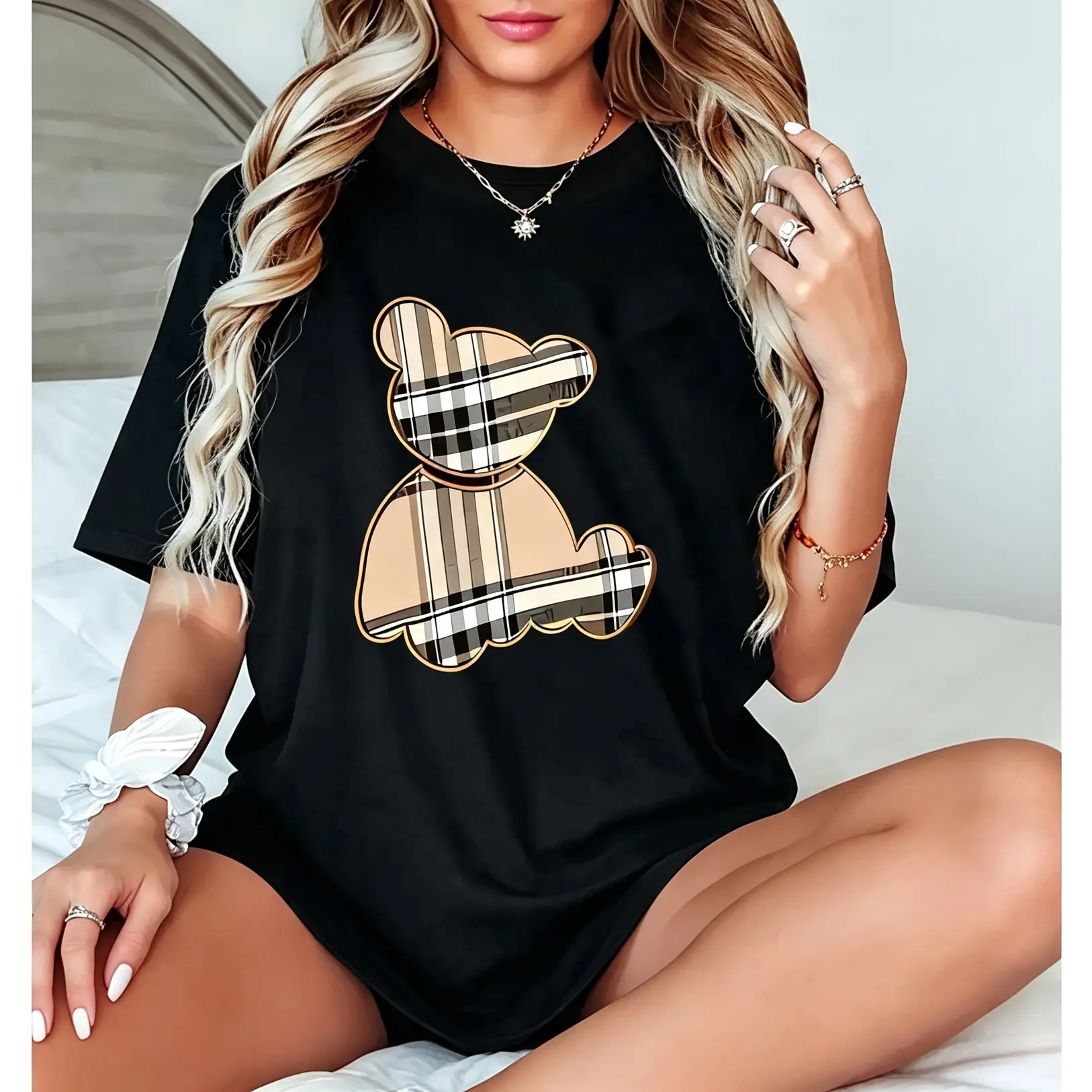 Women's Cartoon Bear & Plaid Graphic Cotton T-Shirt - Loose Fit Short Sleeve Round Neck, Breathable Summer Casual Top for Daily Wear & Parties, Machine Washable, Bear T Shirt, Relaxed Fit Tee, Comfortable Tee Love Fabric