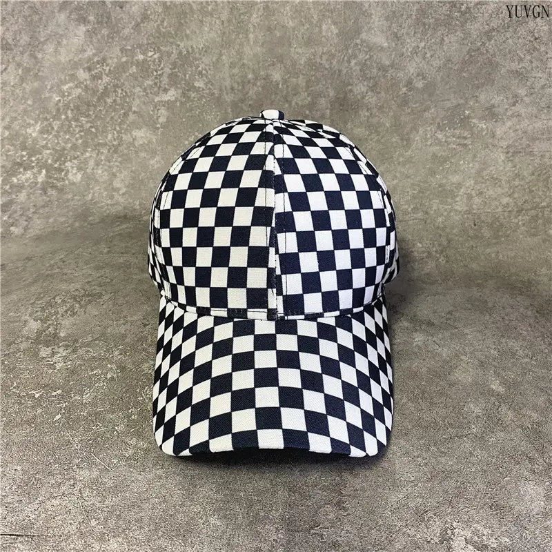 Checkerboard Baseball Cap - Checkered Print, Unisex Streetwear Cap with Adjustable Size, Baseball Shape, Retro Look, Versatile Fit