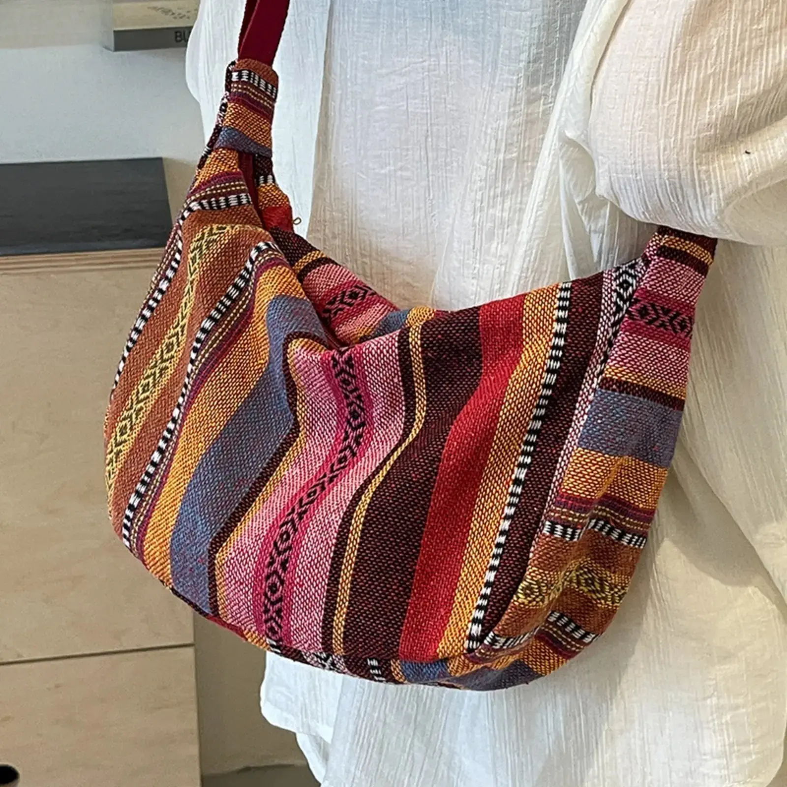 Women's Vintage Tribal Woven Hobo Bag - Ethnic Canvas Crescent Crossbody Everyday Bag with Zipper for Casual Daily Travel, Sports & Outdoor Gym Accessory Boho Shoulder Bag Handcrafted Bag