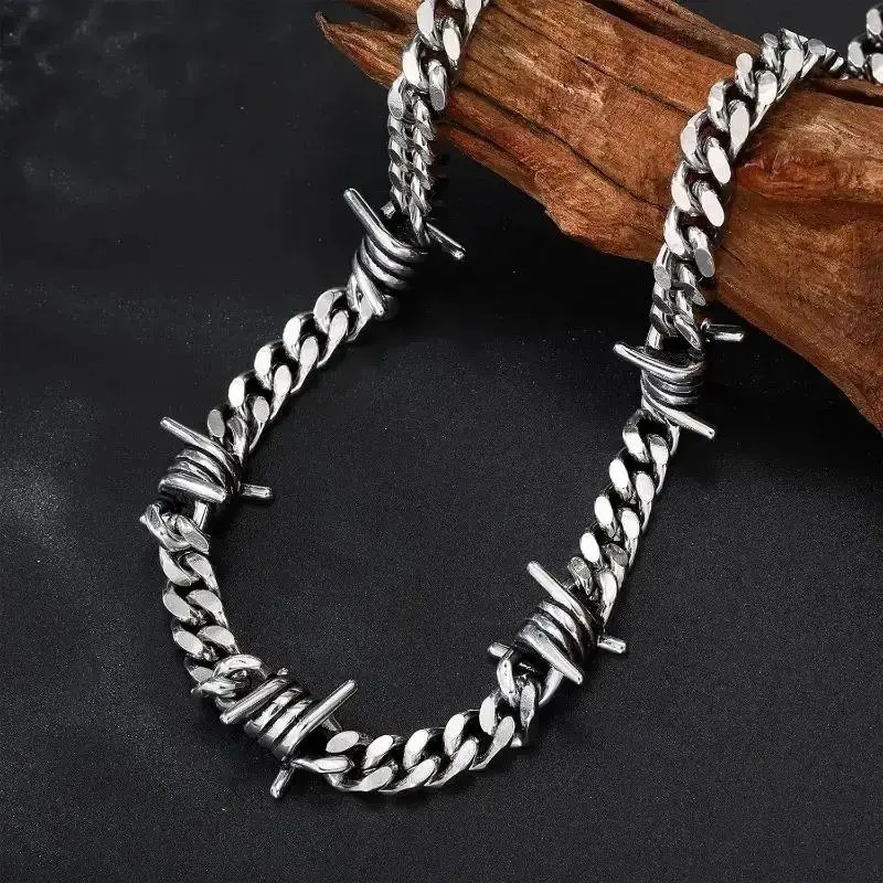 Stainless Steel Thorn Necklace, Punk Goth Barbed Wire Chain for Men & Women, Adjustable 16-22 Inch Hip-Hop Jewelry Accessory, Daily Versatile Chain, Beaded Chains