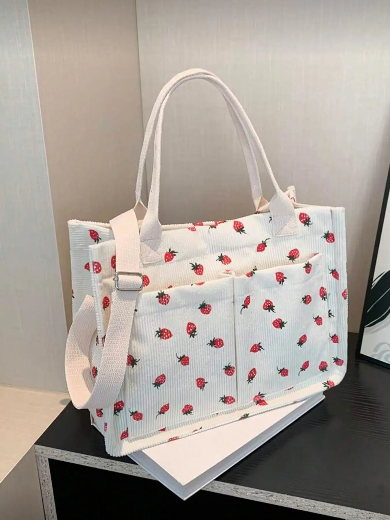 Stylish Casual Multi-Pocket Strawberry Print Shoulder Bag, Large Capacity Handbag with Adjustable Straps, Perfect for Girls & Women, Summer Bags