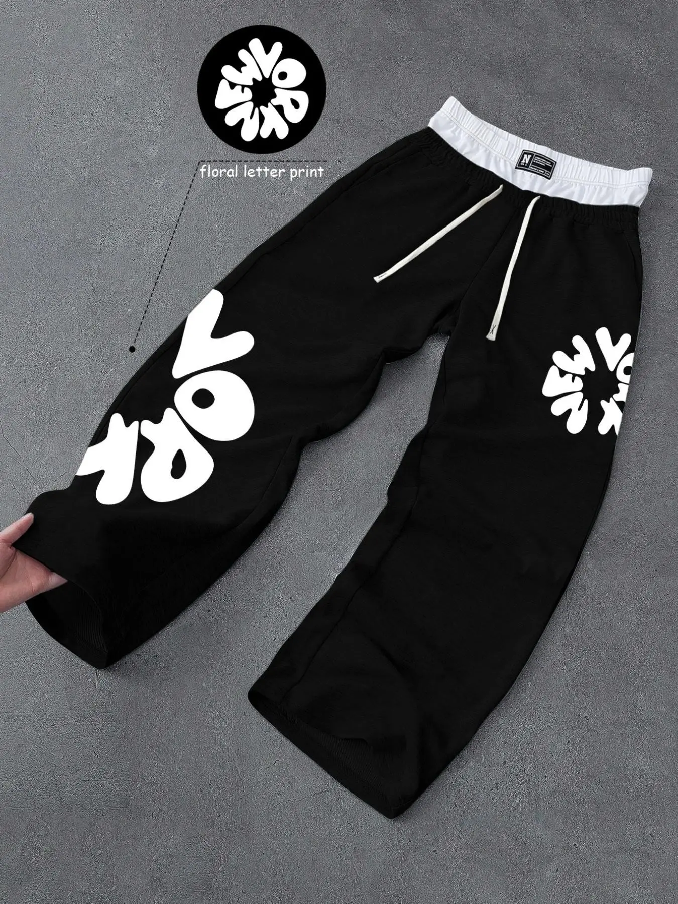 American High Street Grid Waist Drawstring Loose Fit Sports Pants, Casual Sport Pants, Creative Flower Letter Print Elastic Waist Men's Trendy Wide Leg Sweatpants