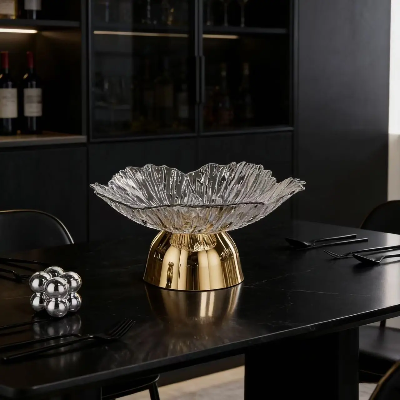 Luxury High-End Fruit Tray, Home Living Room Snack Storage Dish, Coffee Table Dry Fruits Candy Petal Fruit Bowl, Decorative Plates, Gift for Holidays