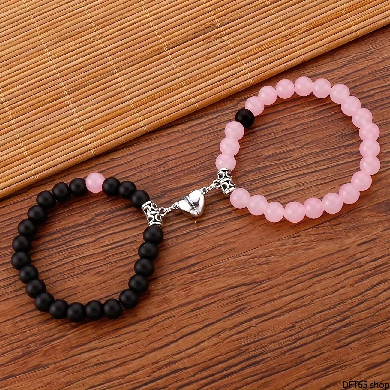 Magnetic Heart Interlock Matching Beaded Bracelet Set Smooth Polished Stone Decor Flexible Adjustable Cord Unisex For Couple Daily Dating Anniversary Delicate Minimalist Decorative Wrist Costume Jewelry Accessory