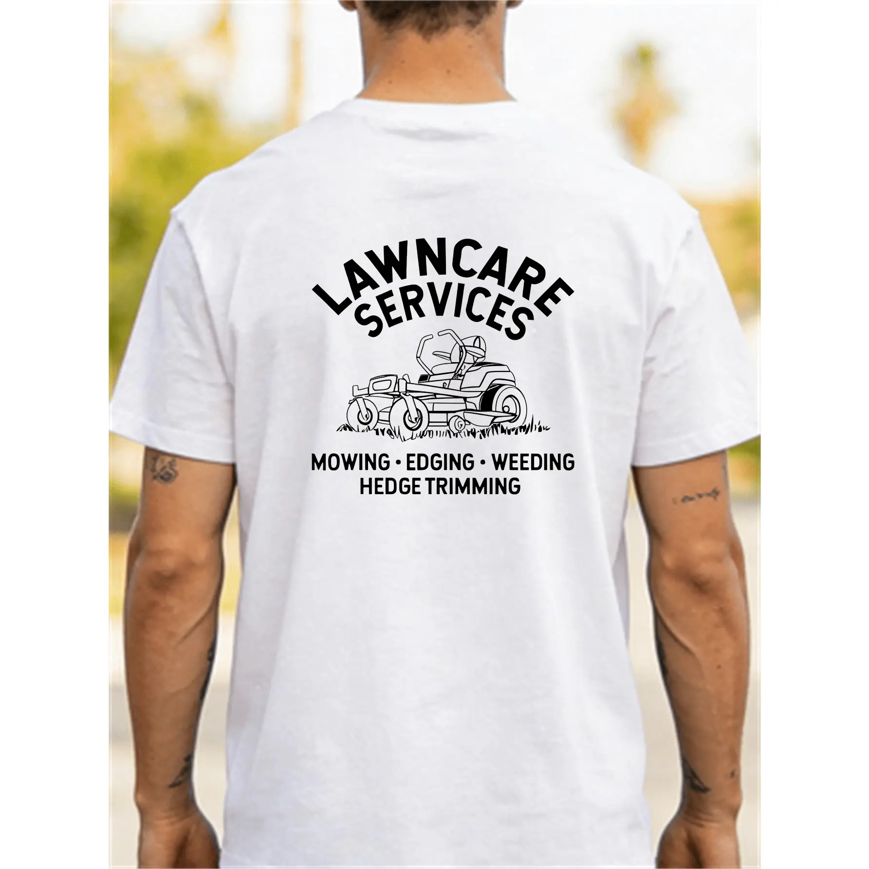 [100% Cotton] 100% Cotton Lawn Care Service Zero-Turn Mower Pattern T-Shirt, Black And White Design, Comfortable Round Neck, Short Sleeves, Unisex, Casual Street Style, Suitable for All Seasons, Lawn Care Apparel, Everyday Wear