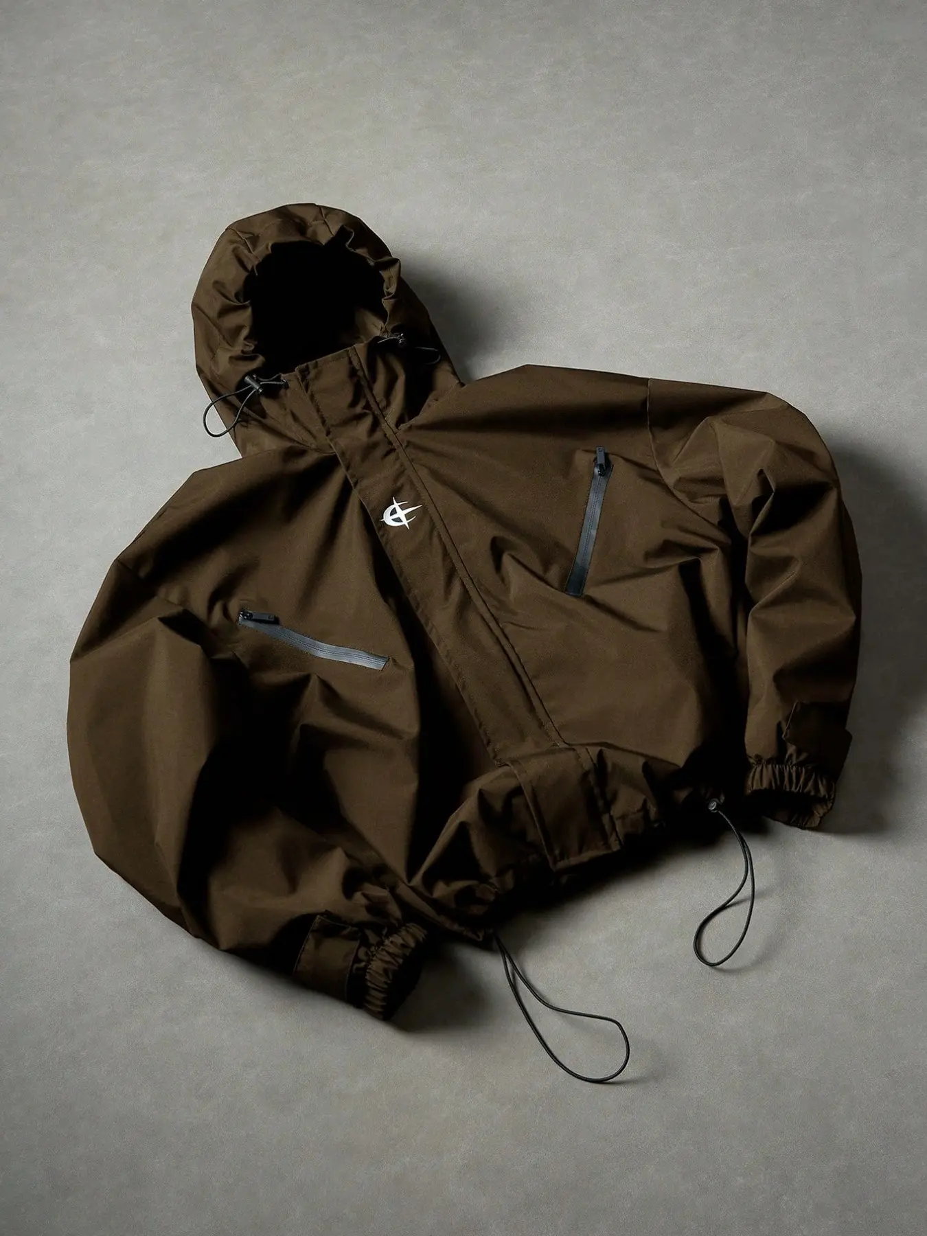 2026 New Arrival Men Minimalist Techwear Windbreaker Hoodie Jacket Solid Color Water Resistant Drawstring Hem & Hood Zip Side Pocket Lightweight Loose, Oversize Outerwear Black Gray Army Green Brown Navy City Camping Daily Spring Fall