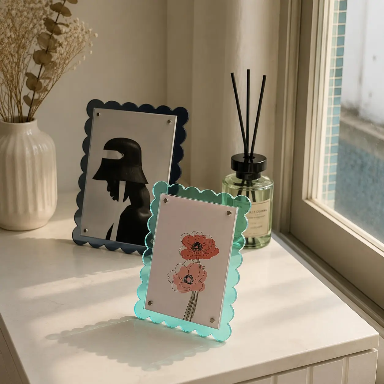 6/7 Inch Colorful Acrylic Picture Frame, Dual-Sided Magnetic Display, HD Transparent Panel, Foldable Stand, Modern Minimalist Home Decor