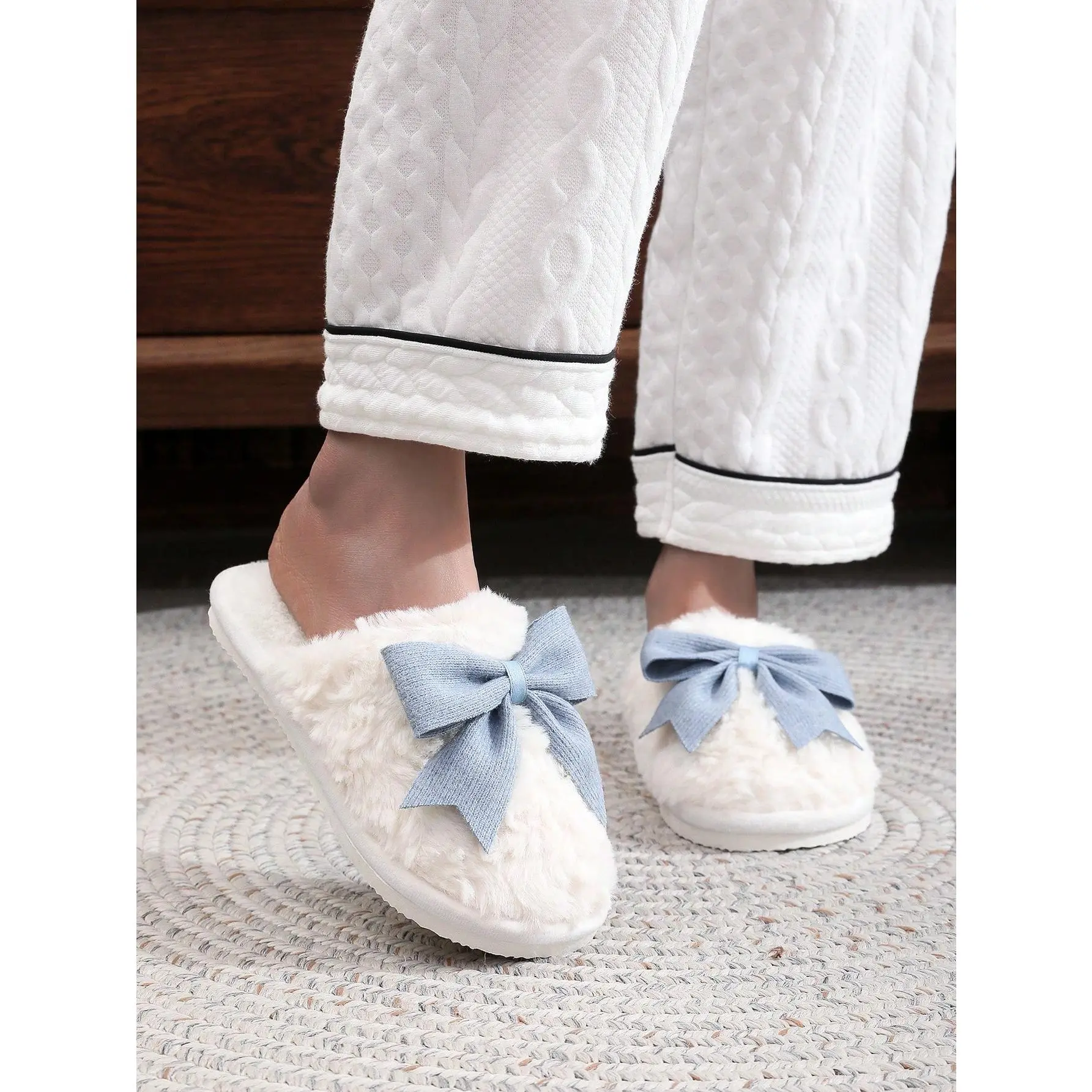 Fall/Winter Bow Knot Slippers For Women, Plush Fur Indoor Soft Sole Floor Slides, Warm Couple House Shoes With Anti-Slip,Christmas Outfits,Fluffy Slippers