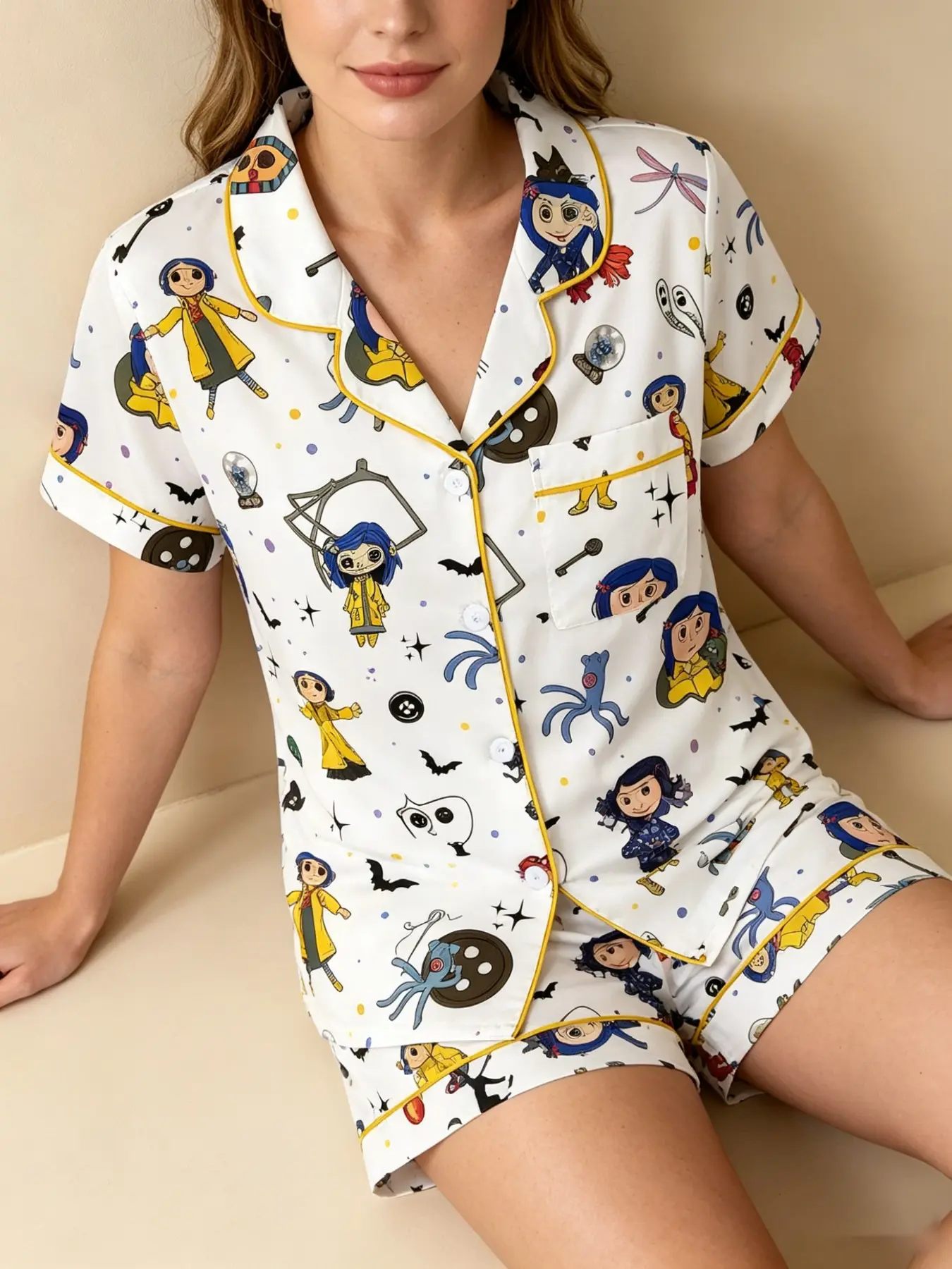 Coraline Cartoon Print Women's Pyjamas Set, Pajamas, Comfortable Wear-Outside Sleepwear Loungewear, Short Sleeve Button-Up Top and Elastic Shorts, Casual Home Gift