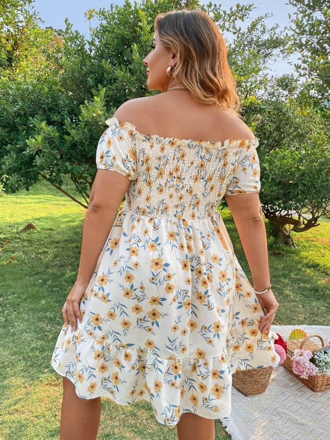 Plus Size Floral Print Off Shoulder A Line Dress, Boho Romantic Shirred Ruffle Hem Dress for Beach Vacation Holiday, Women's Plus Clothes for Summer