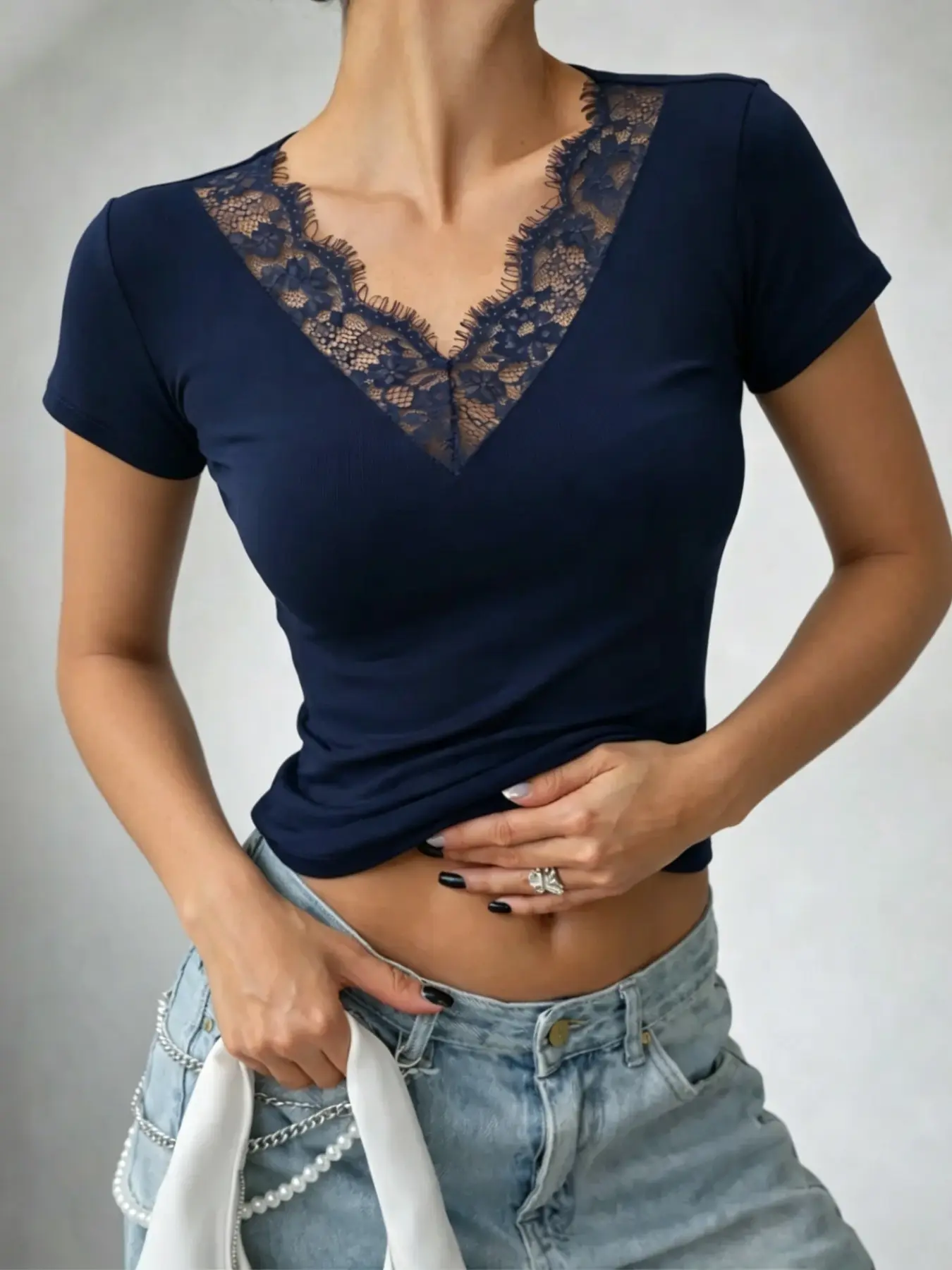 Women's Lace V-Neck Slim Fit Short Sleeve T-Shirt, Solid Color Stretch Tight Top, Ideal for Office, Coffee Dates, Street Shopping