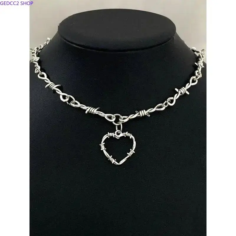 Gothic Punk Thorn Heart-Shaped Zinc Alloy Pendant Cross Link Chain Necklace - Handmade 1-Size Sports & Outdoor Fashion Accent, Party Daily Costume Jewelry Gift, One Size