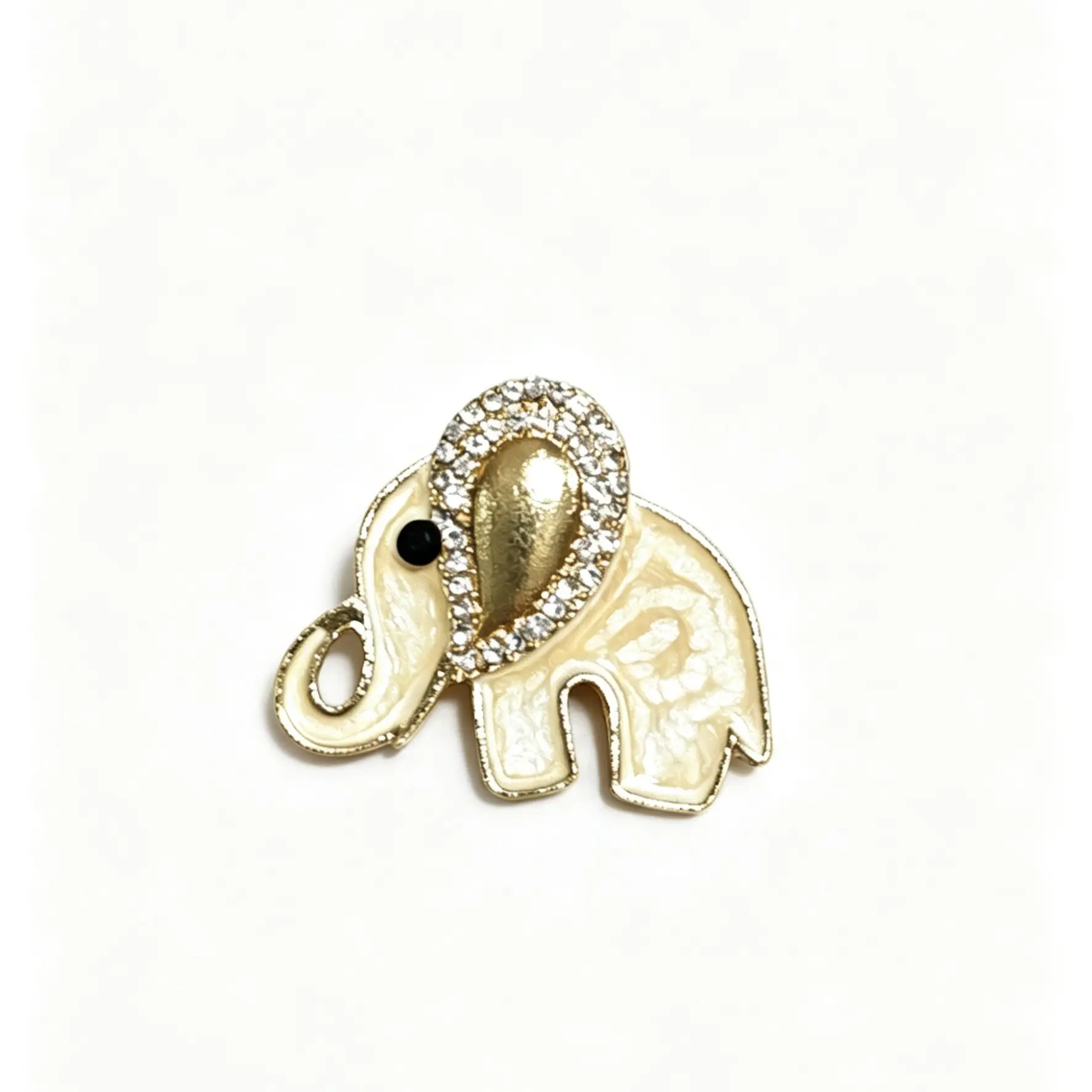 Elegant Rhinestone Elephant Brooch, Enamel Pin for Clothing and Accessories, Stylish Fashion Accessory, Perfect Gift Idea