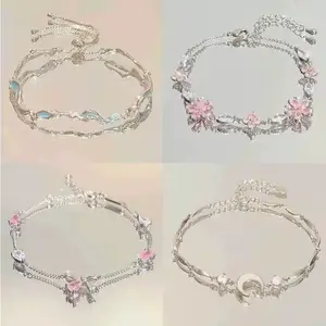Crescent Moon Floral Zircon Bracelet for Women, Dainty Adjustable Niche Jewelry, Elegant Minimalist Flower Bracelet, Lightweight Sparkling Fashion Bracelet for Daily Wear, Party & Gift