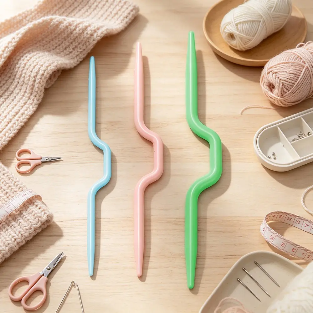 10 Sets Plastic Bow Needle Set, Random Color Curved Needles, Ideal for DIY Knitting Projects, Sweaters, Hats, Scarves, Crochet Crafts