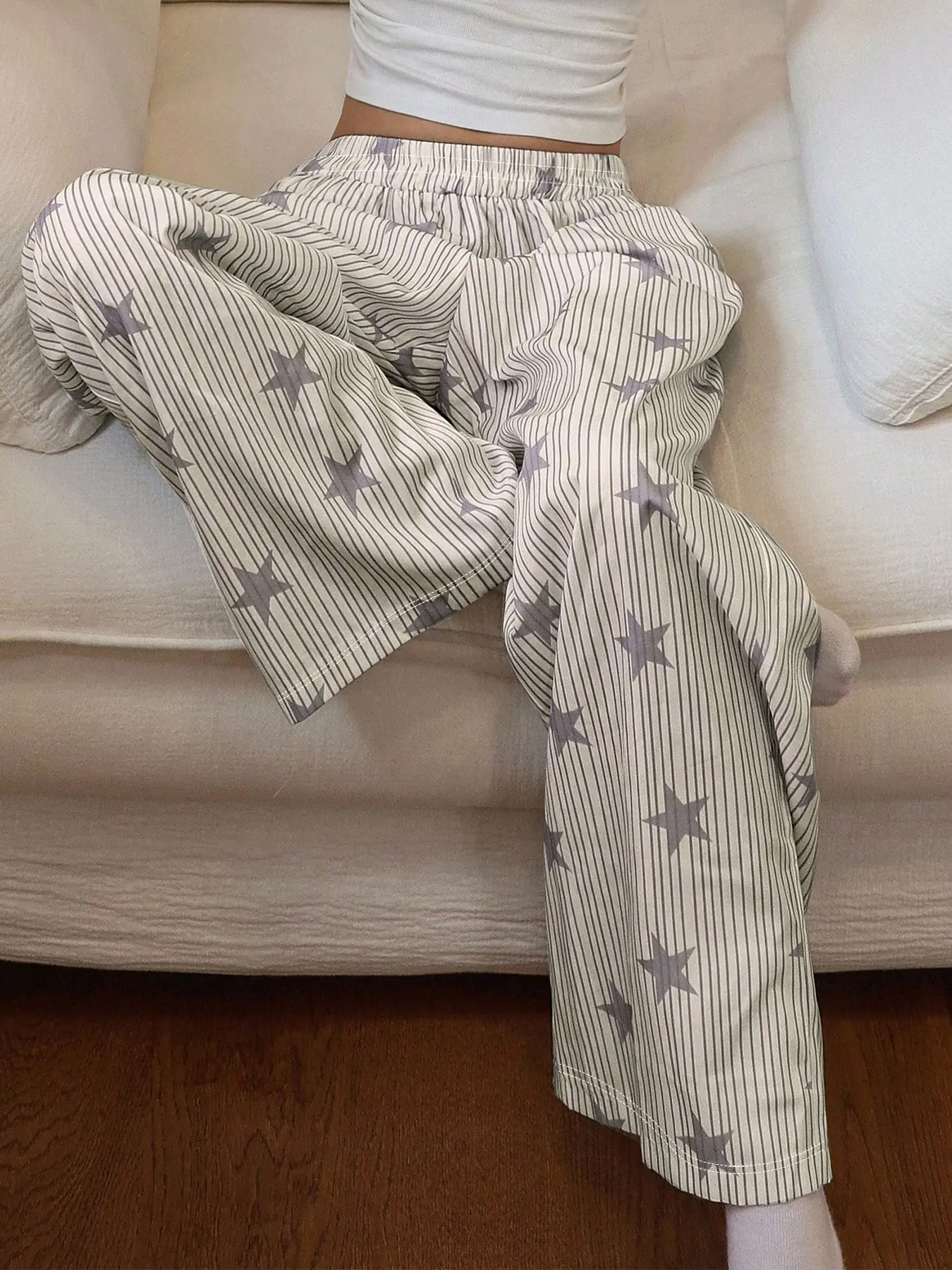 Women's casual striped star wide-leg pajama pants, lazy and comfortable style, perfect for breakfast, naps, going out, and vacation outfits #homepants #casualfashionpants #stripedpajamas