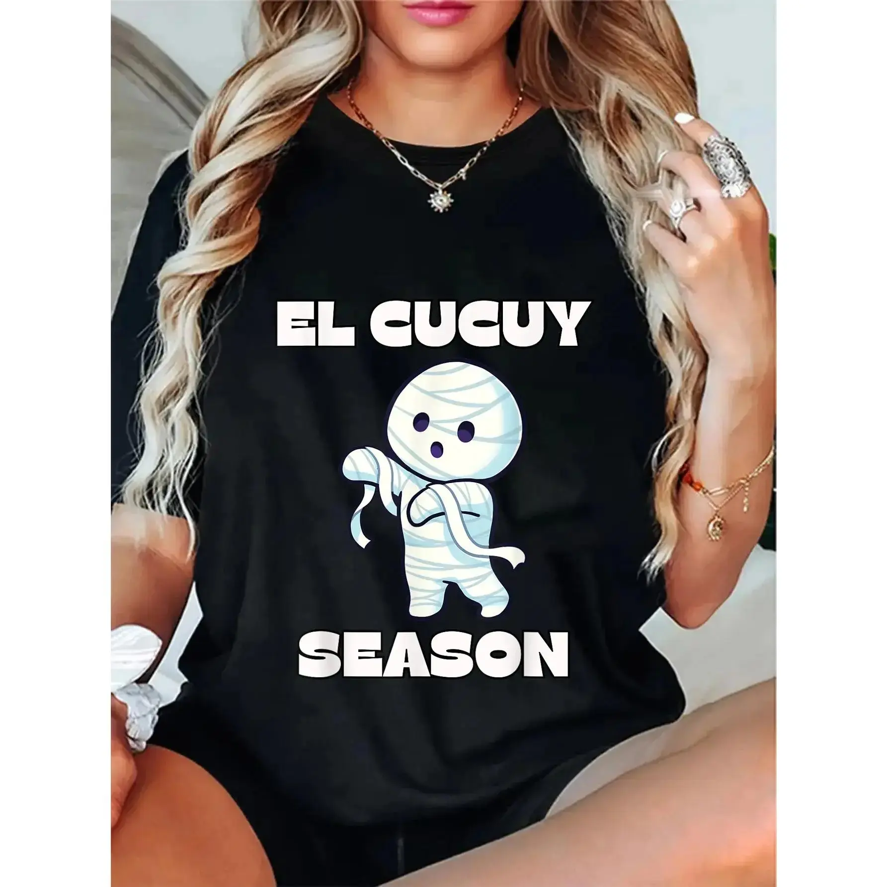 Women's Short-Sleeve Crew Neck Soft Comfy Printed Vintage Streetwear Tee, Casual Sports Top for Spanish Halloween El Cucuy, Mexican Mummy Themes