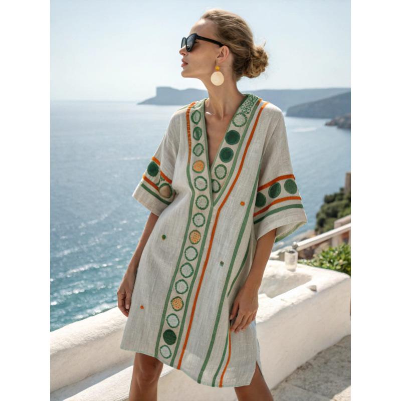 2026 New Hot-Selling Beach Vacation Style V-Neck Bohemian Printed Loose Beach Dress Vacation Style