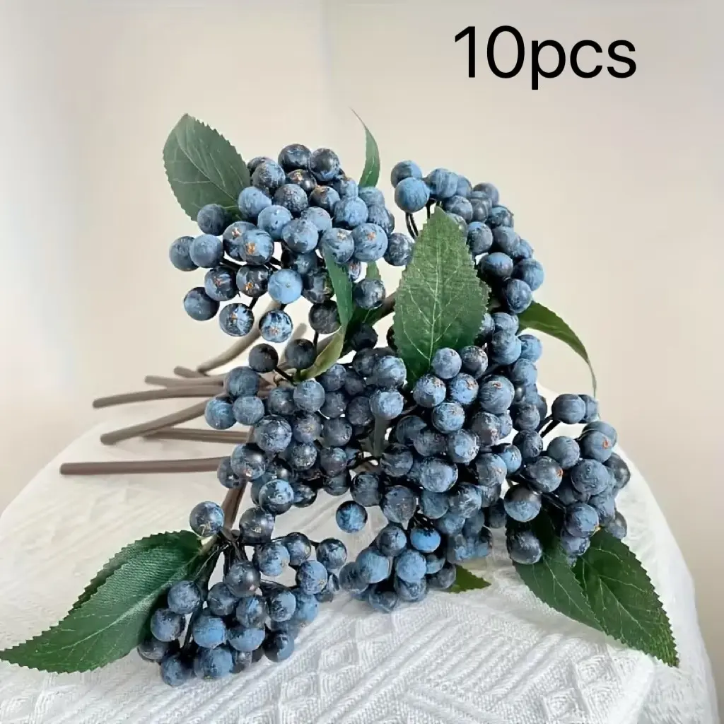 Simulated Berry 10 Stalked Christmas Realistic Fruit Props, Fake Blueberries, Simulated Flower Arrangement, Suitable for Valentine's Day Handmade Bridal Bouquet, Home Decoration