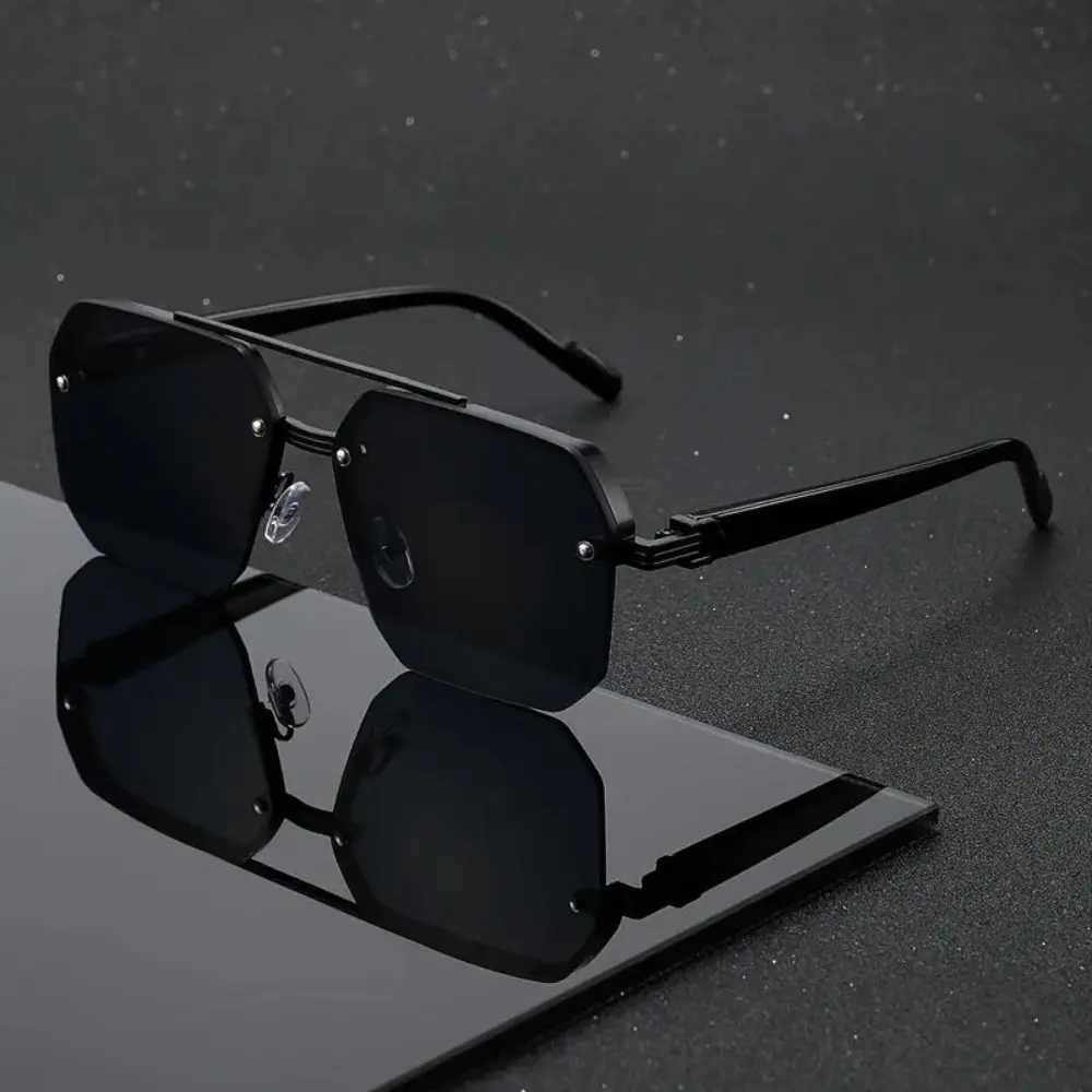 Retro Double-Bridge Square Sunglasses for Men & Women, Trendy & Stylish Shades with UV400 Lens Protection for Party Wear, Trendy Shades, Vintage Trendy Sunglasses