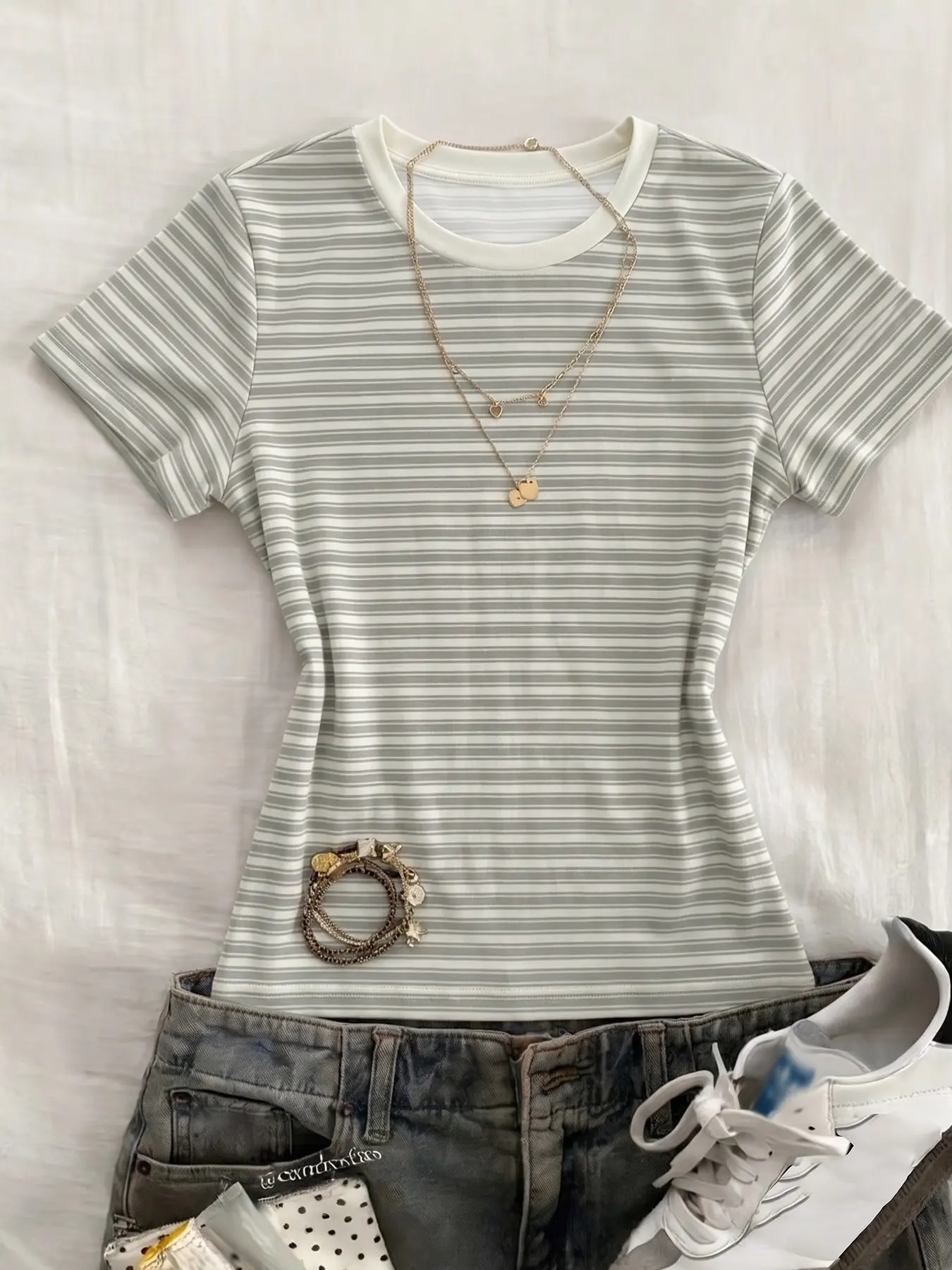 Minimal Korean Quiet Luxury Women’s Muted Grey Cream Fine Horizontal Stripe Crop T-shirt, Tiny Narrow Crew Neck Side Natural Ruched Slim Waist Design, Soft Stretch Vertical Rib Knit Bodycon Fitted Short Sleeve Basic Tee, Neutral Layering Top For Daily Cof