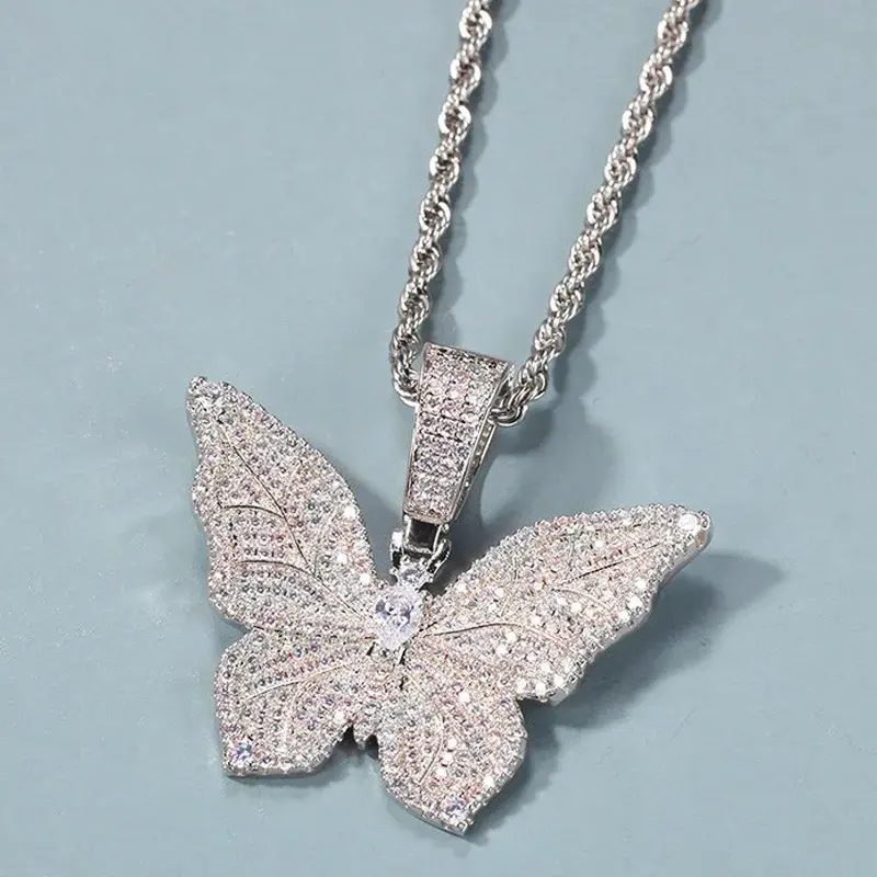 Unisex Copper Alloy Butterfly Charm Pendant Necklace with Link Chain, Classic Fashion Jewelry for Engagement, Hip Hop Street Style Chain Jewelry Necklaces, Mixed Gems