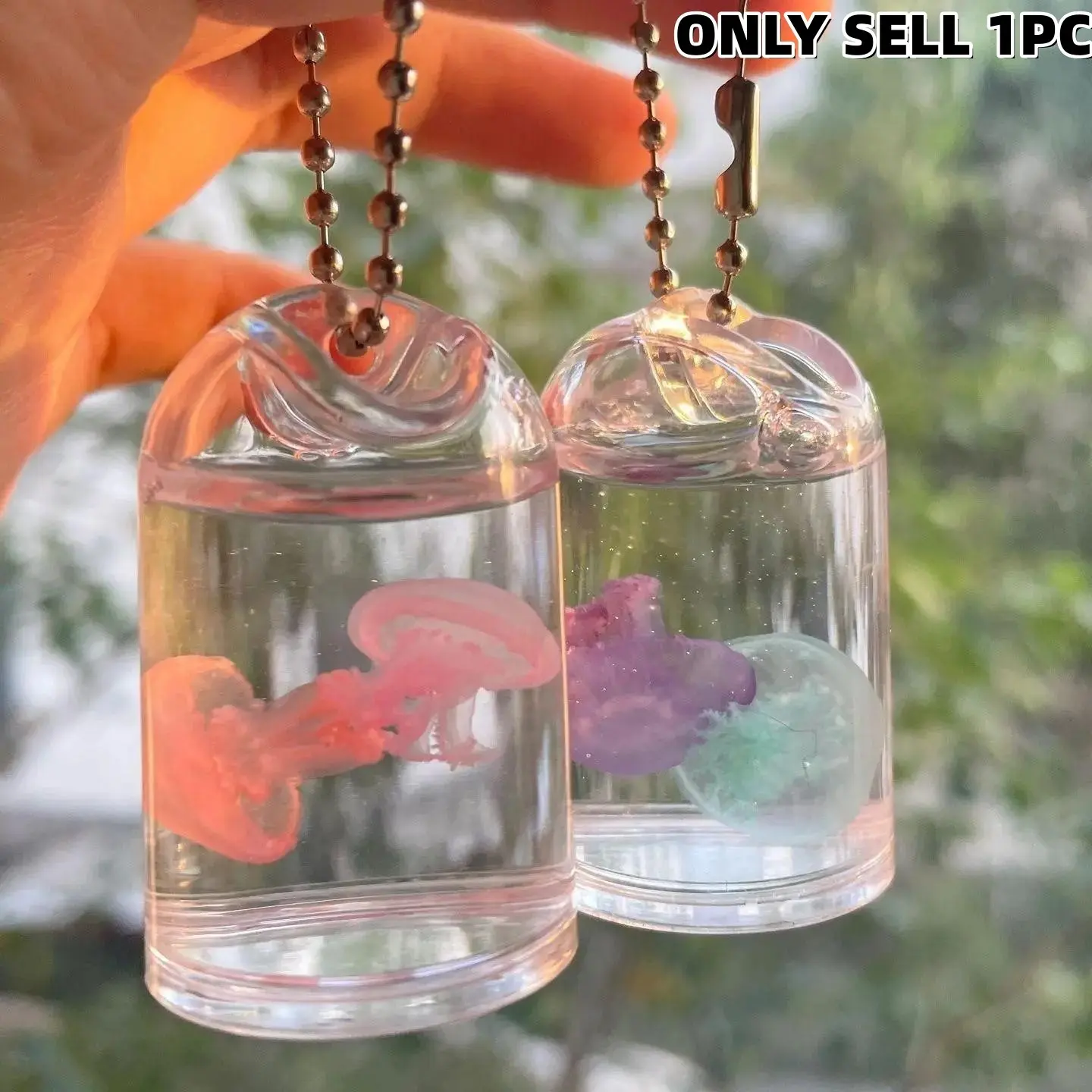 Cute Jellyfish Keychain, Fashionable Unisex Keychain, Trendy Birthday Gift, Summer Atmosphere, Elegant Keychain Accessory, Stylish Keyring, Key Rings