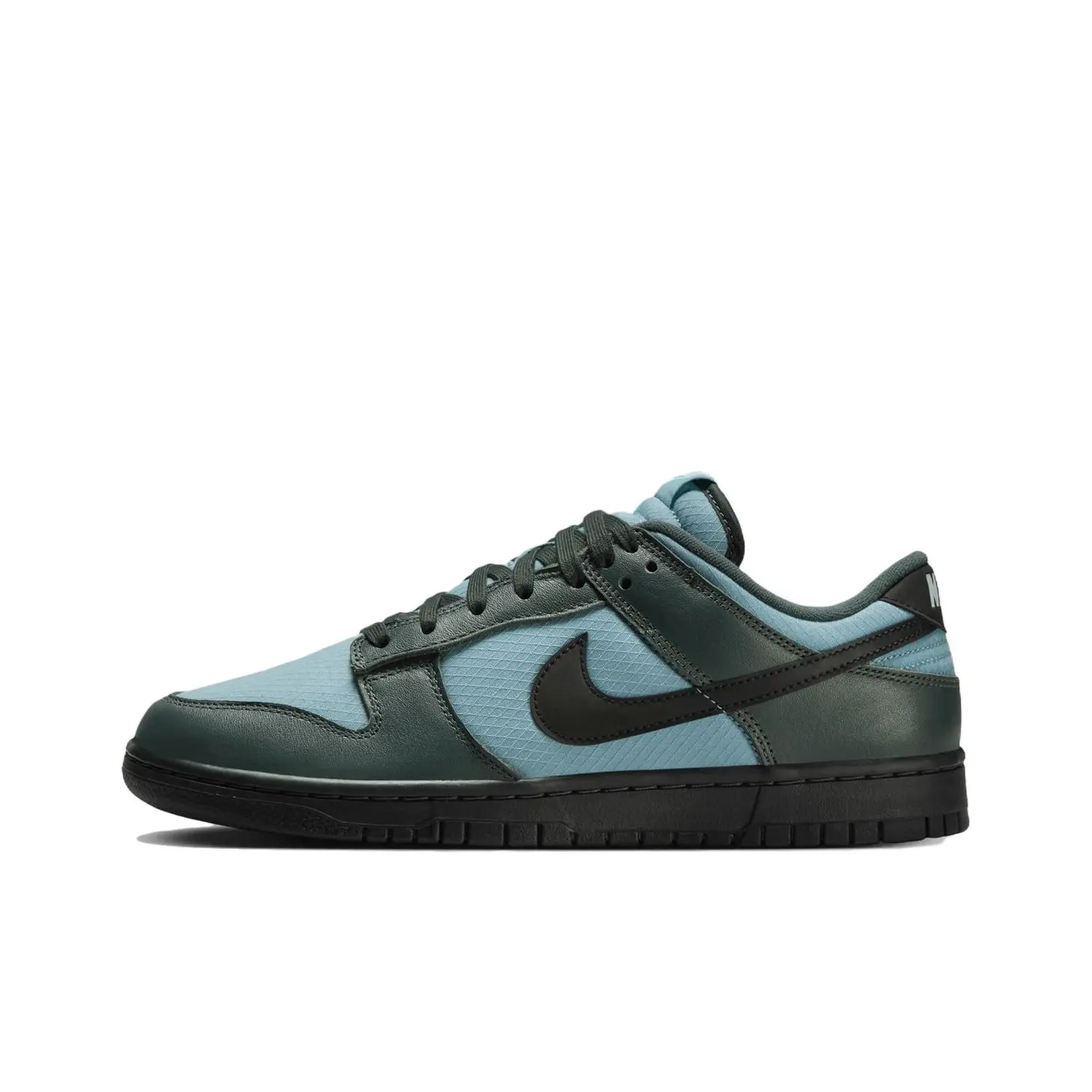 Nike Dunk Low SE 'Vintage Green Denim Turquoise' FZ3052-300
