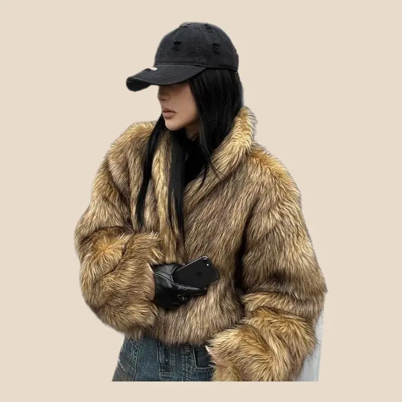 Autumn Winter Faux Raccoon Fur Jacket Women Short Cropped Style Street Fashion Luxury Warm Outerwear Elegant Design