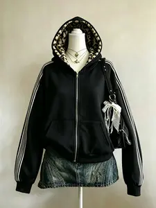 Unisex Leopard Print Zip-Up Jacket, Long Sleeve Retro Striped Design, Kangaroo Pocket Style, Trendy Winter Outerwear for Teens