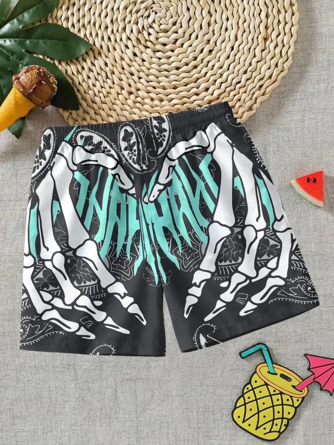 Base Paisley Patterns Skull Hand Graphic Kids Beach Shorts, Mint Graffiti Font Elastic Waistband, Slim-Fitting Five-Quarter Boys' Shorts
