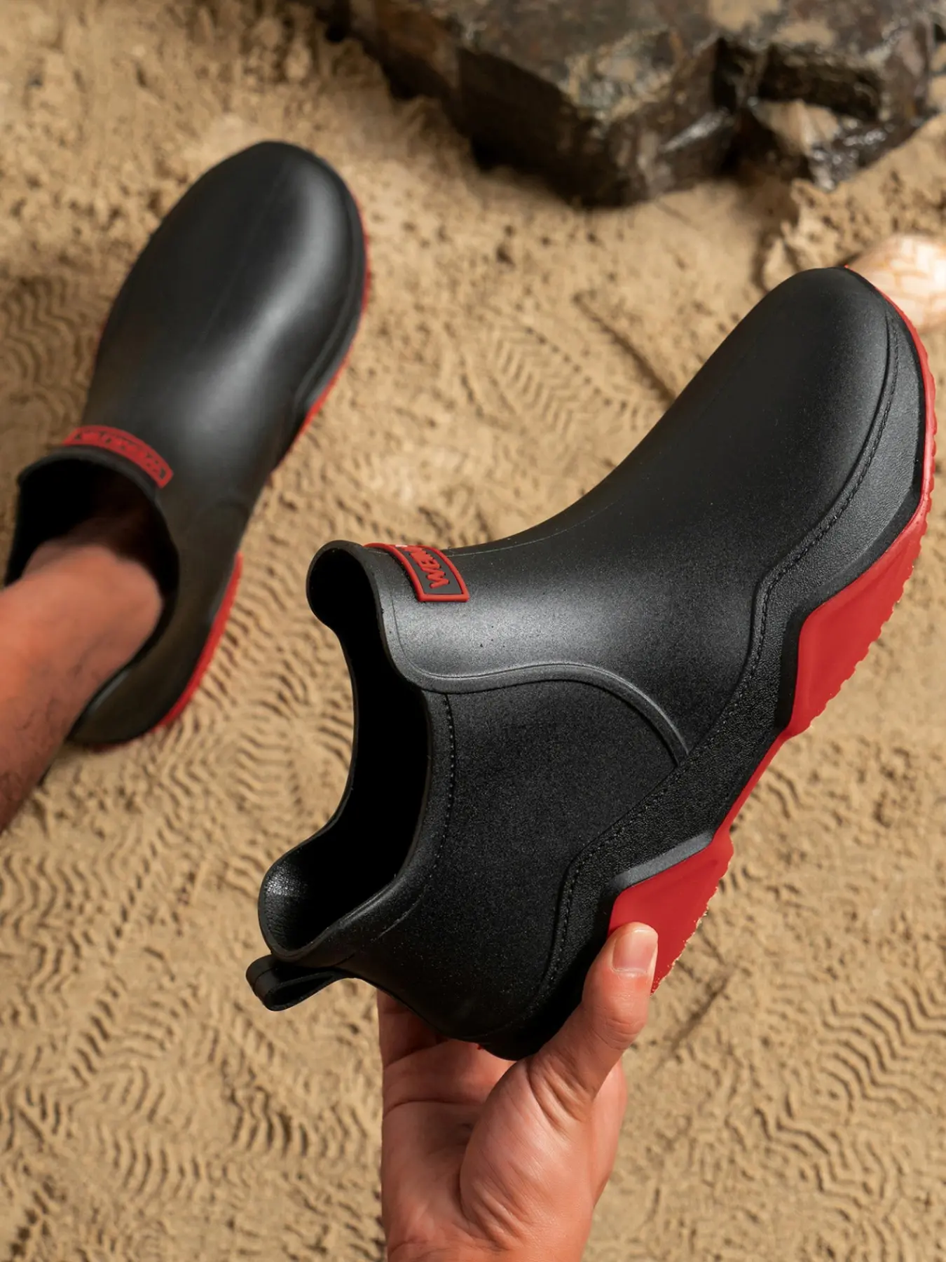 New Summer Women's Thick Sole Water Shoes, Fashion Short Tube Rain Boots, Comfortable Waterproof Slippers, Non-Slip Soft Bottom, Lightweight Slip-On, Walking Shoes
