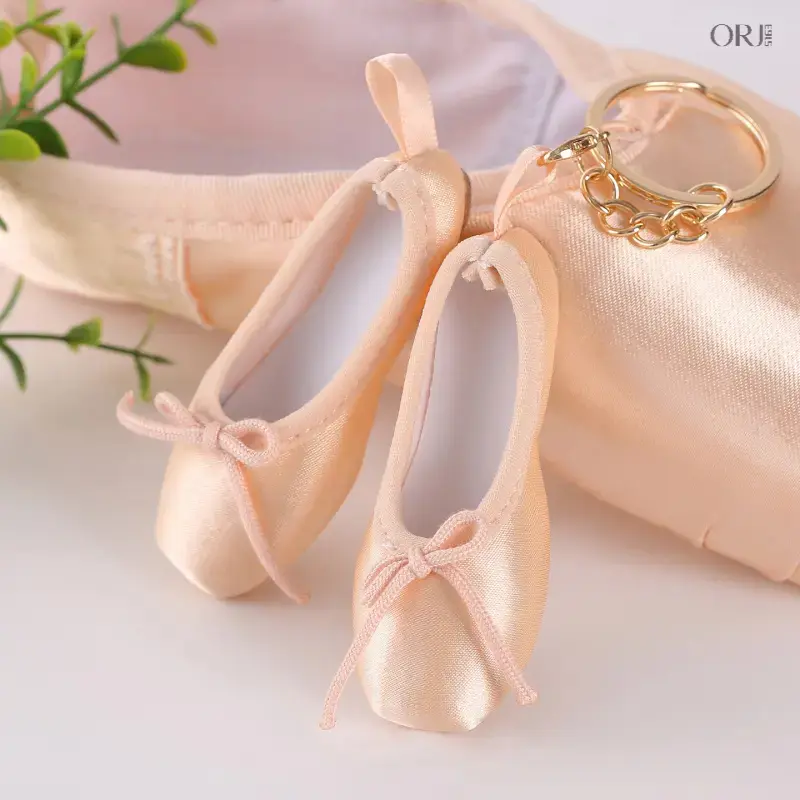 Girls' Exquisitely Handmade Cute Durable Elegant Mini Ballet Dance Shoe Bag Charm Keychain Pendant - Ballet Enthusiasts' Sports, Outdoor Leisure Daily Decor Accessory,backpack,purse,reel,necklace,,dad,father,,gym,,Christmas,Themed,Labubu,Leather,Sheepskin