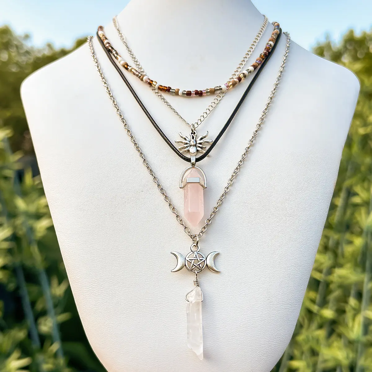 Layered Crystal Necklace for Women, Gothic Moon Star Pendant Necklace with Pentagram Charm, Boho Witchy Aesthetic Jewelry, Celestial Chain Necklace Y2K Alternative Fashion Accessories Gift for Her Birthday Halloween Festival Party Daily Wear
