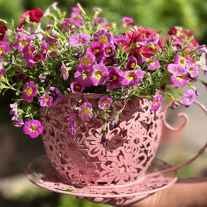 Traditional Vintage Wrought Iron Coffee Cup Planter - Freestanding Rustic Metal Flower Pot with Decorative Handle, Cutout Design, Lightweight Round Container for Indoor/Outdoor Garden, Balcony Decor, Succulents, Herbs, Flower Pots & Planters