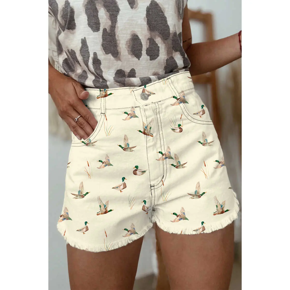 Women's Beige Wild Duck Mallard Print High-Waist Frayed Denim Shorts, Chic Casual Streetwear Piece, Crop, Fit, Bottom, Style, Breathable, Vibe