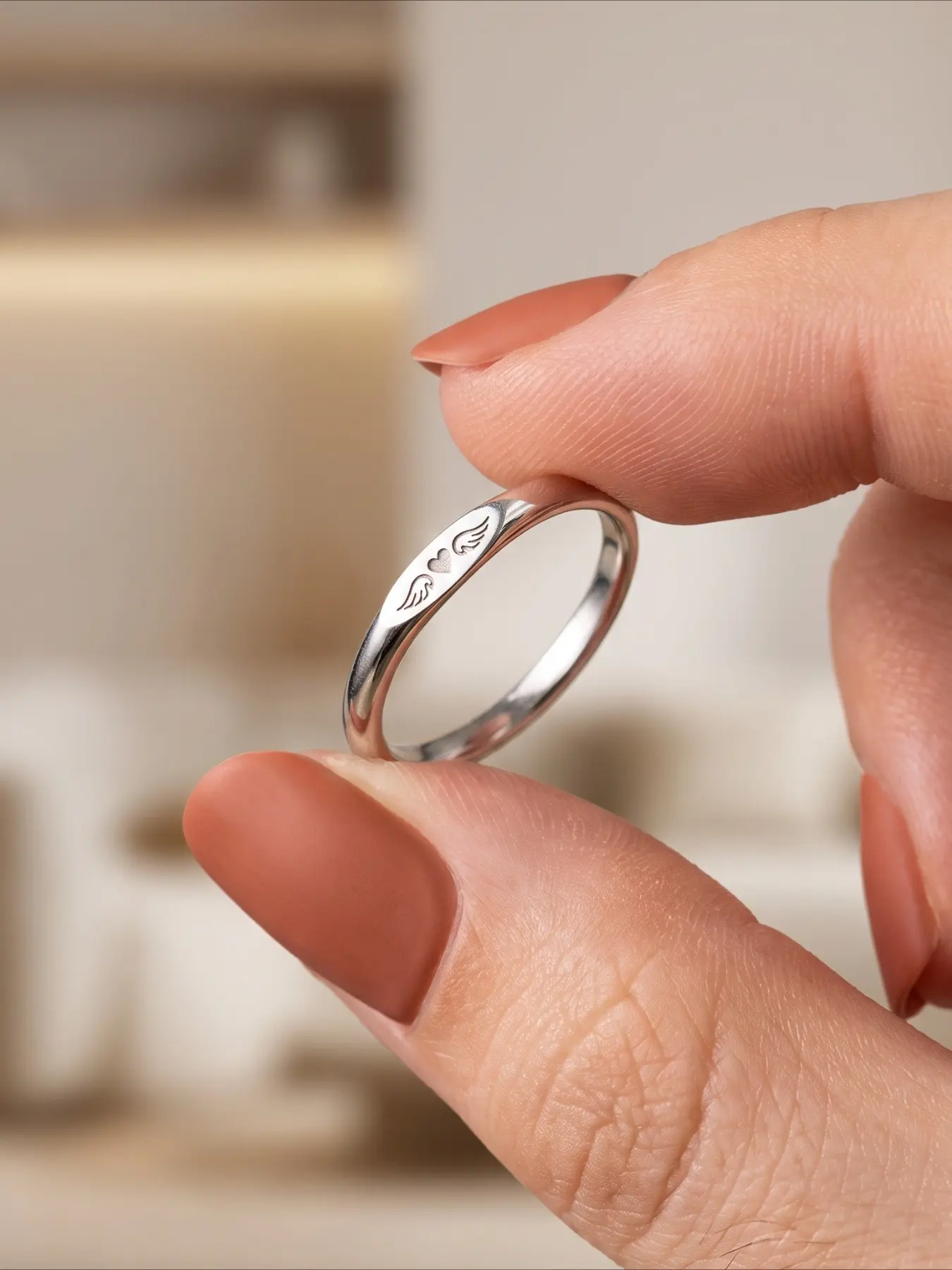 1Pc Silver Thin Band Memorial Ring Engraved Heart and Angel Wings Sympathy Remembrance Jewelry Suitable for Daily Wear Memory Gift for Women Beautiful Rings