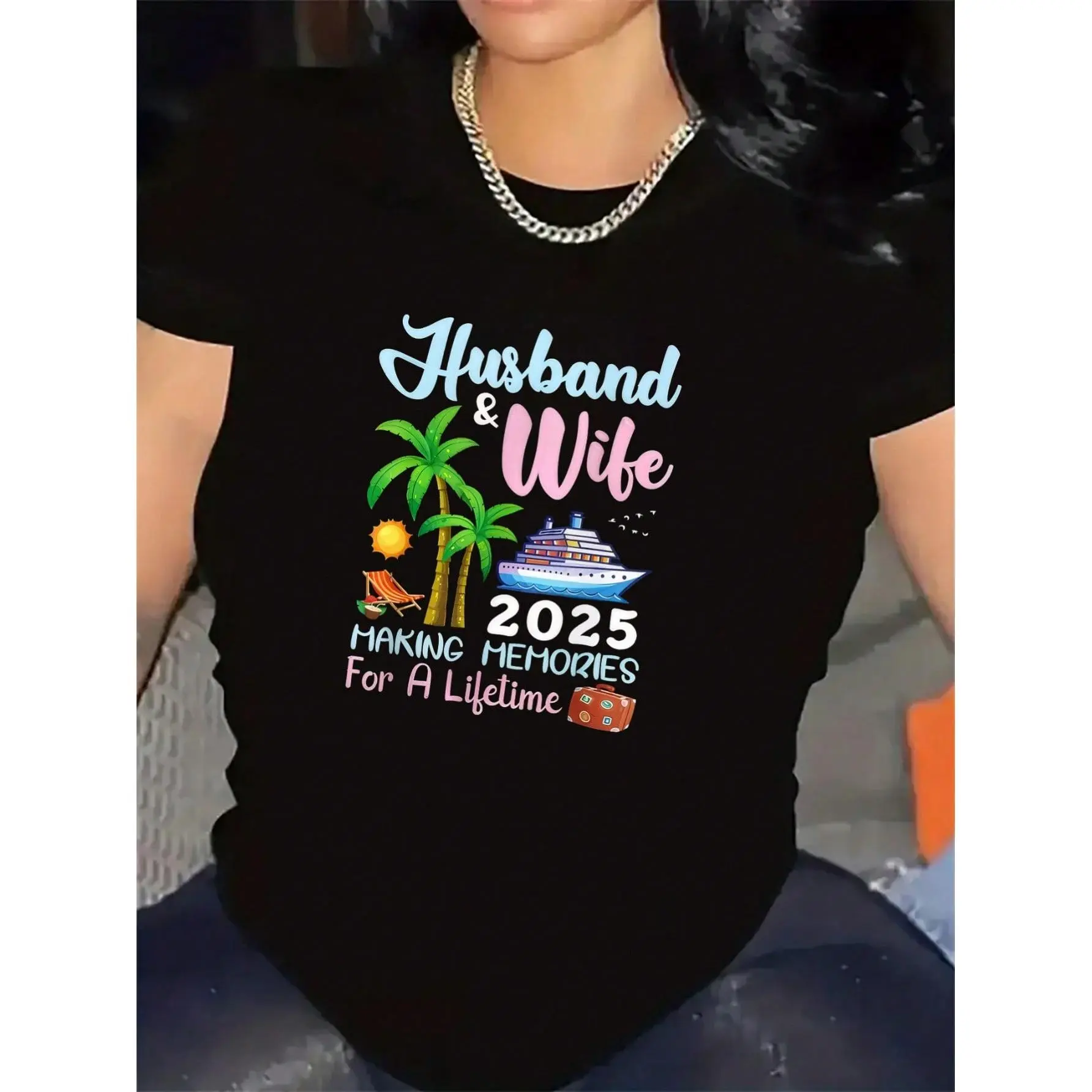 Women's Matching Couples T-Shirt - Husband & Wife 2025 Anniversary Design With Wedding Rings & Palm Tree Print - Durable Polyester Short Sleeve Tee For Beach Vacations, Date Nights, Couple T Shirts For Couples