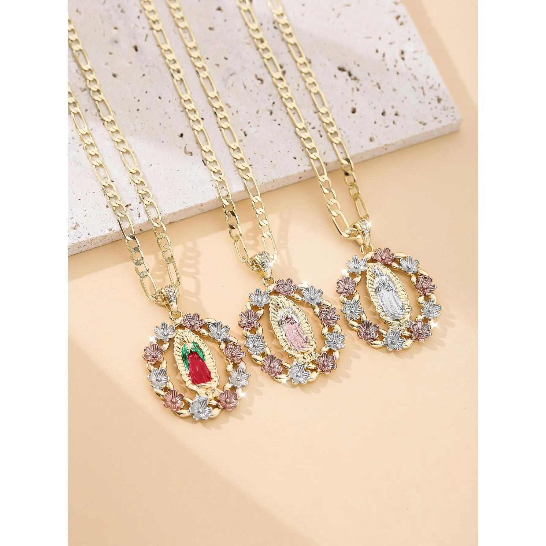 1Pcs Tri-Color Floral Wreath Virgin Mary Pendant Necklace Set - Gold Tone Figaro Chain Catholic Medal Religious Faith Jewelry Gift Suitable For Women Girls Baptism