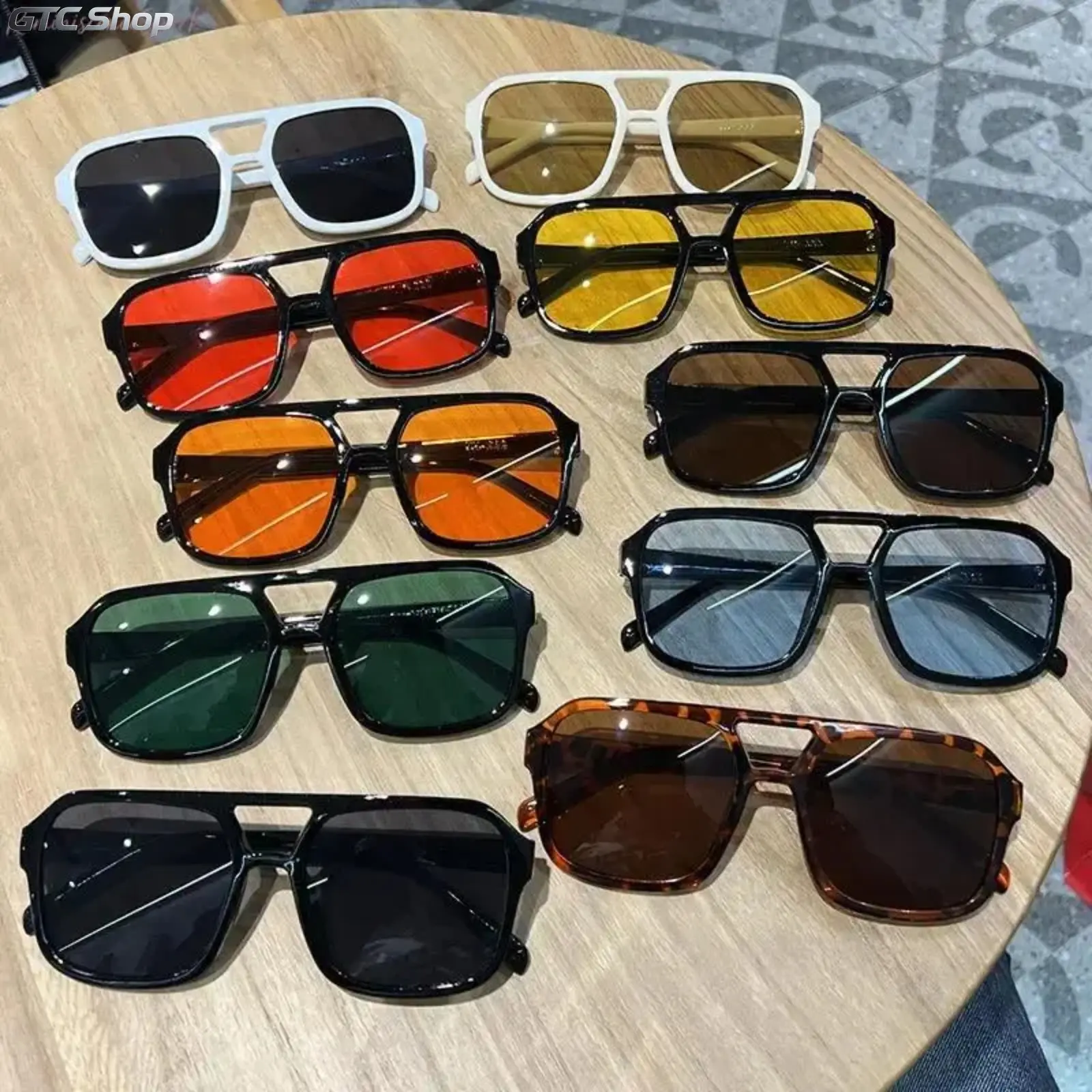 10/5-Pack Retro Big Frame Sunglasses for Men & Women, Mix of Pilot and Square Styling with UV400 Black Lenses, Lightweight All-Match Eyewear Perfect for Street Style, Travel, Vacations and Casual Outfits