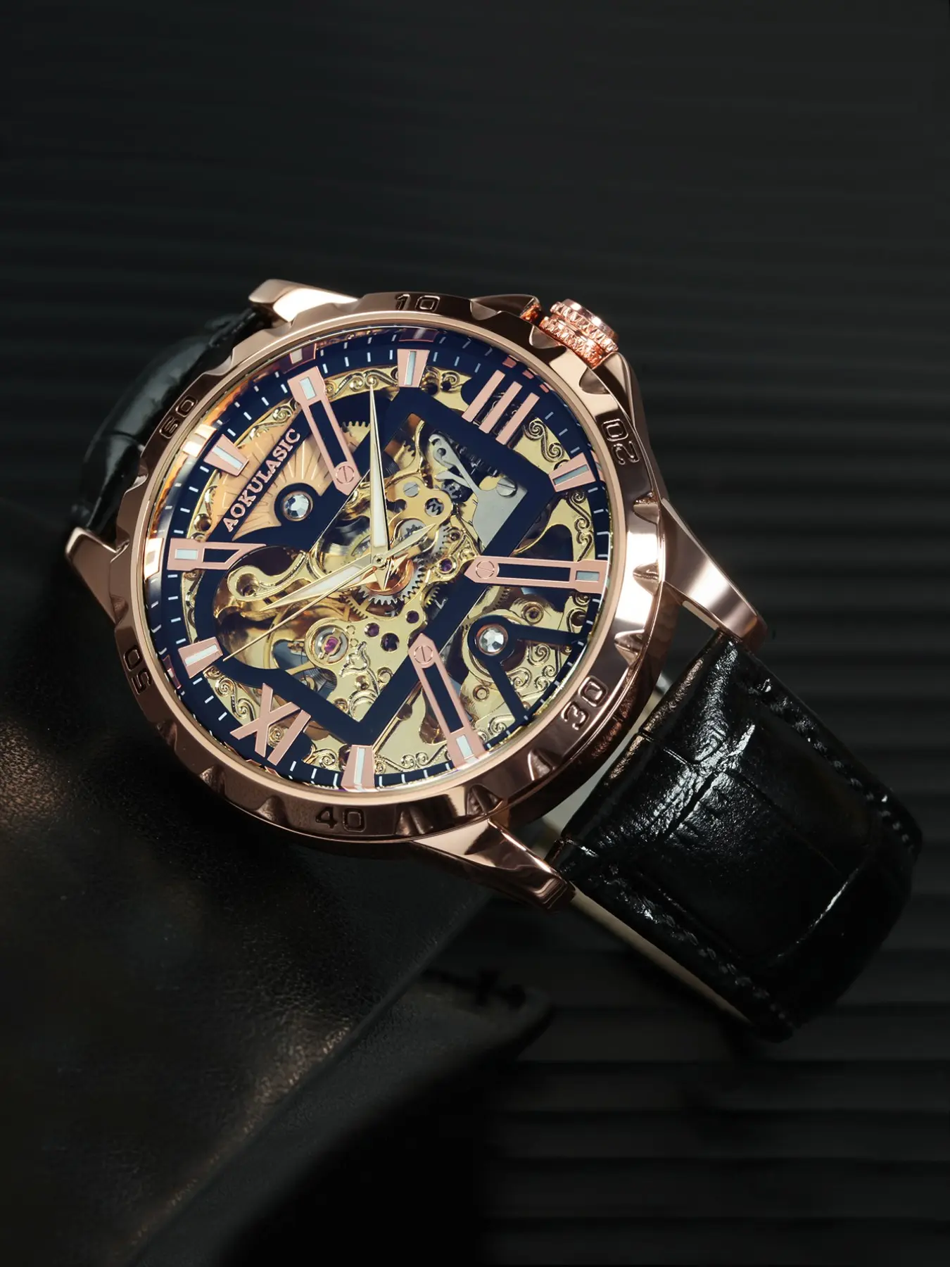 1pc Classic Retro Skeleton Automatic Mechanical Watch for Men Luminous Hands Leather Strap Business Mens Watches Top Brand Luxury Wristwatches