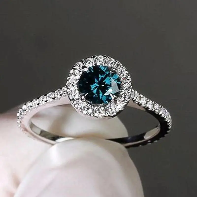 Huitan Women's Temperament Brass Base Wedding Rings, Luxury Inlaid Sparkling CZ Stones, Engagement Wear Jewelry for Sizes 6-10, Trendy Anniversary Party Accessory