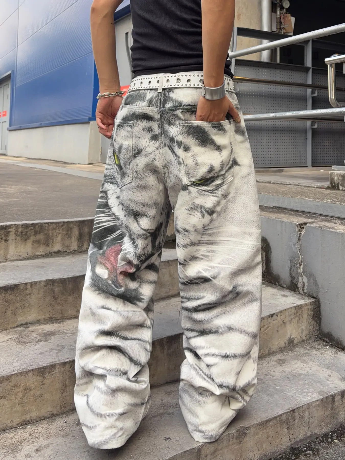 Men's High Street Style Tiger Print Jeans, Loose Fitting Jeans, Loose-Fit Wide Leg Pants, Y2K Fashion, All Seasons, Multiple Sizes Available, No Belt Included