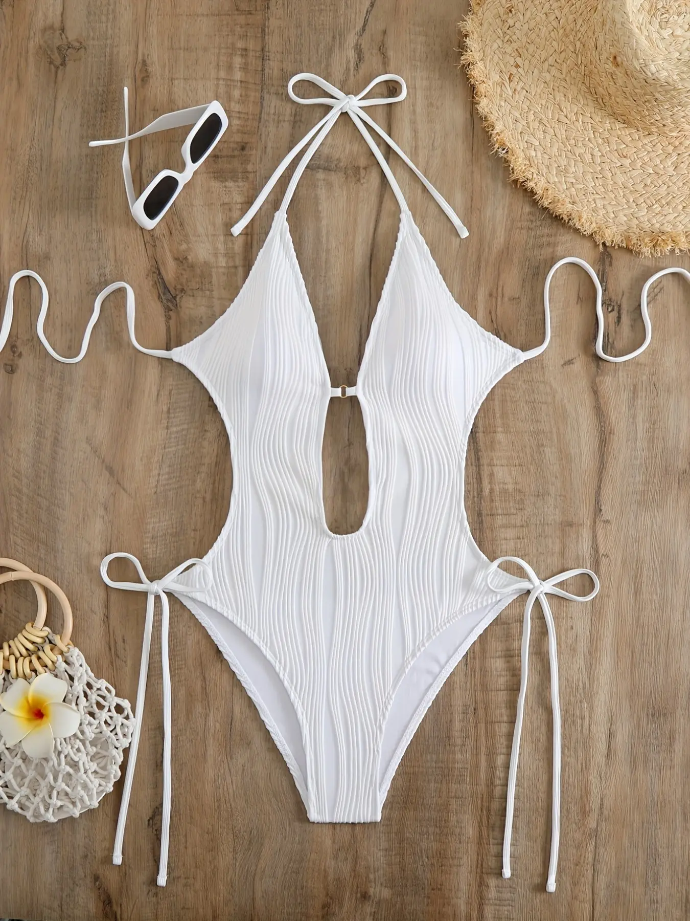 Women's Fashion Backless Halter One-Piece Swimsuit, Sexy High Elasticity Solid Color Tie Detail Swimwear, Hot Selling Cutout Binding Back Bikini, Fitted Swimwear